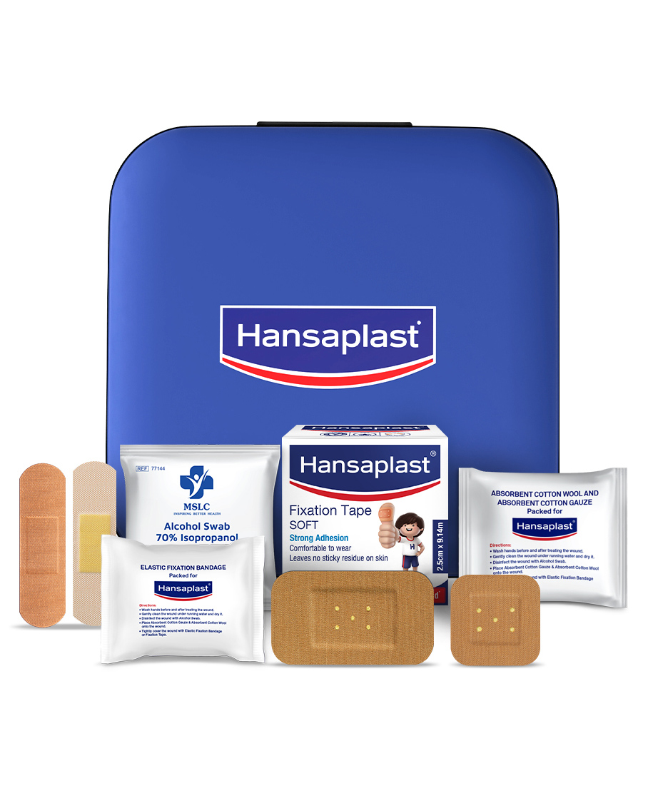 Hansaplast Fast Aid Kit for Cuts & Wounds Lightweight & Compact Pouch Pack of 9 - 38 Pieces-image-7