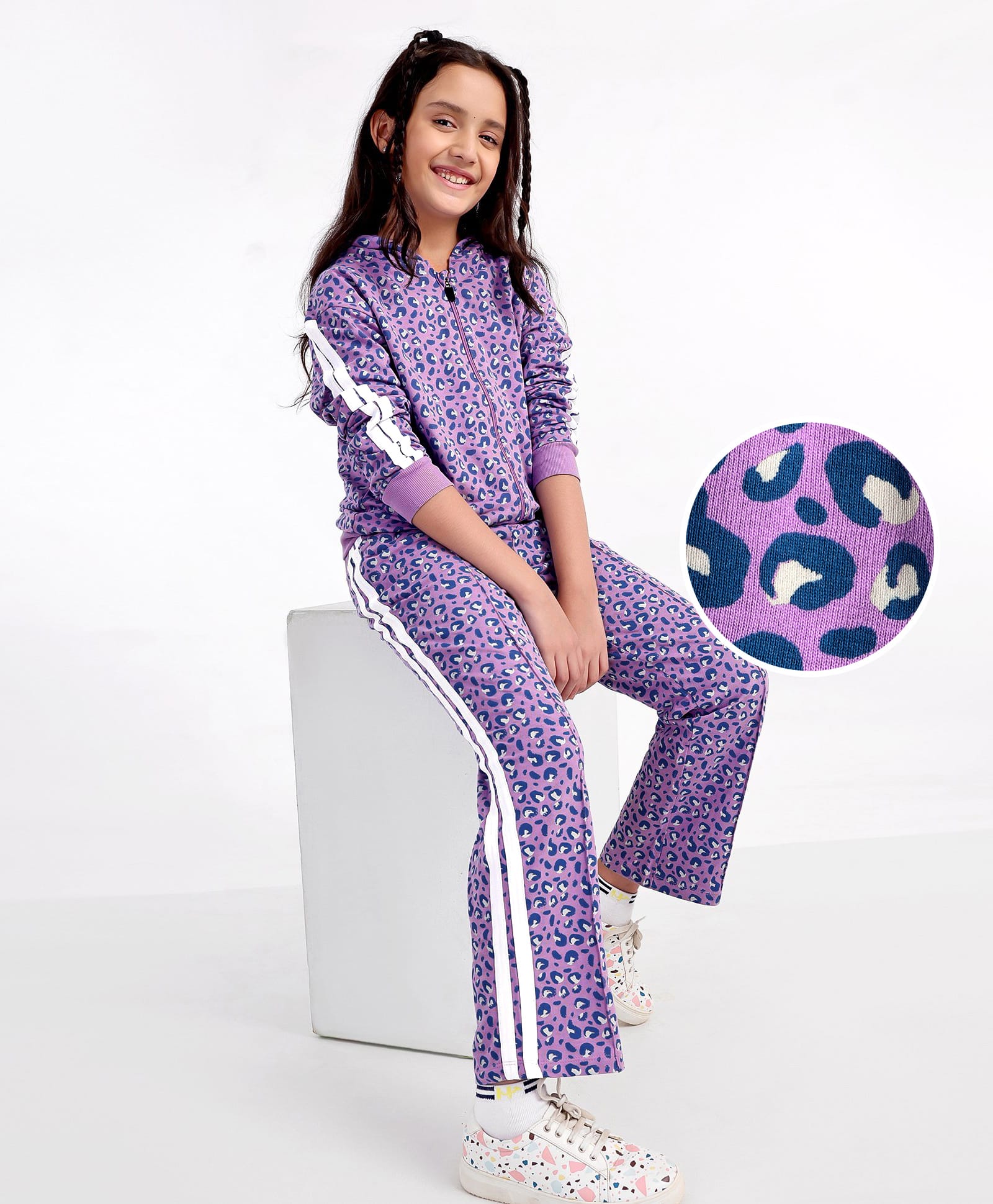 OLLINGTON ST. Cotton Knit Winter Wear Co-Ord Set Of Printed Full Sleeves Hoodie & Track Pant - Lavender-image-48