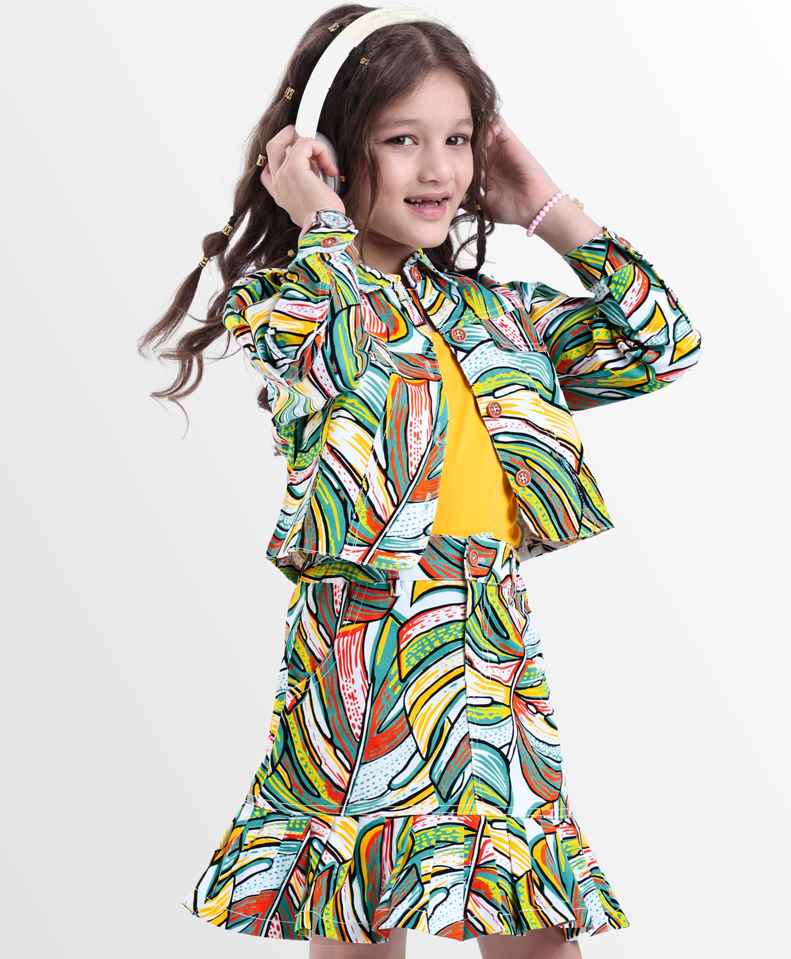 OLLINGTON ST. Cotton Twill Printed Full Sleeves Jacket & Skirt Co-Ord Set With Inner Top - Multicolor-picture-19