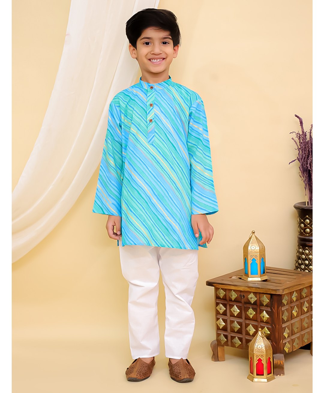 Superminis Cotton Woven Full Sleeves Lehariya Printed Kurta Pyjama Set - Green & Blue-picture-22