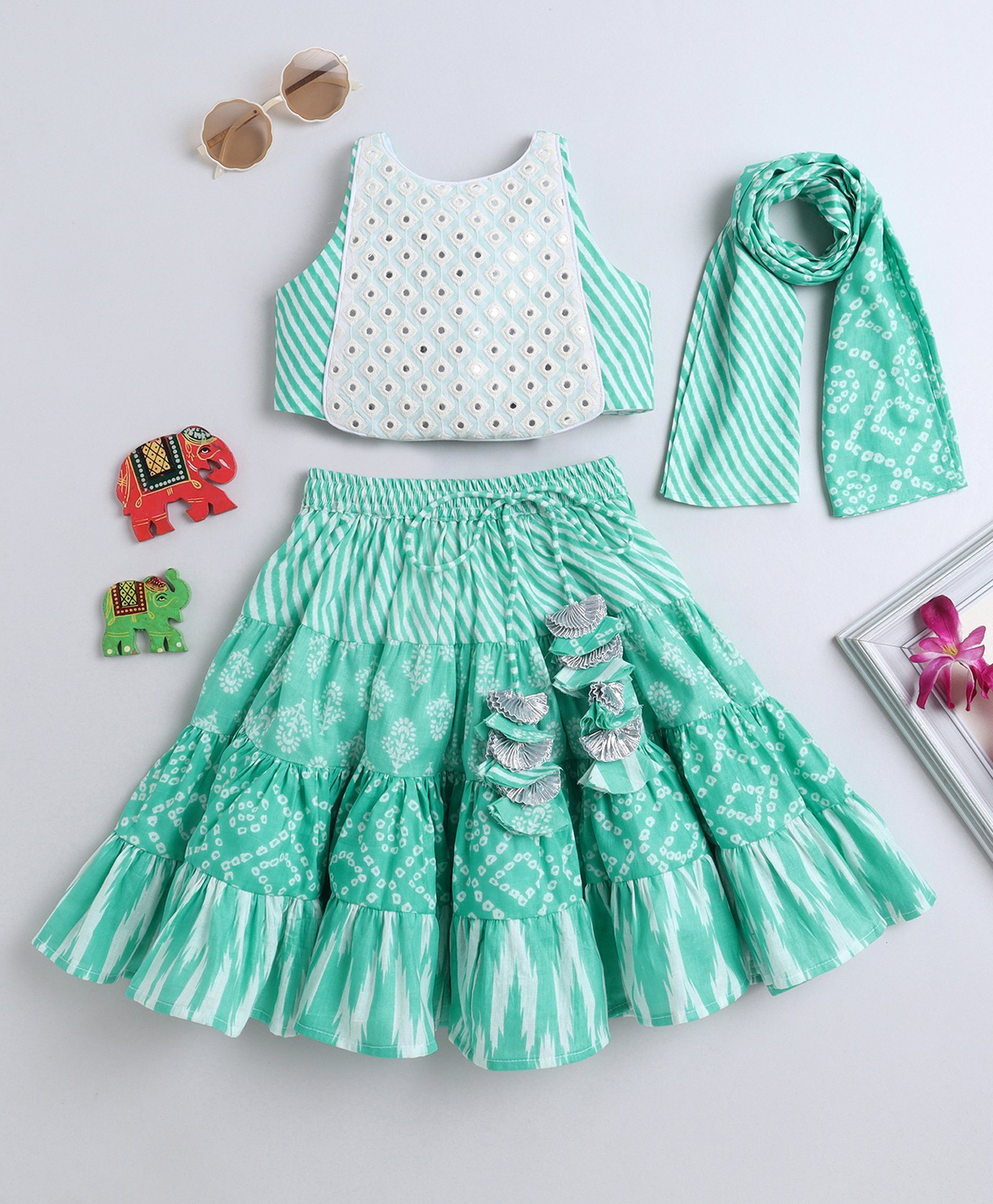 TINY MINY MEE Cotton Woven Sleeveless Mirror Work Detailed Bandhani & Floral Printed Lehenga Choli With Dupatta Set - Green-image-40
