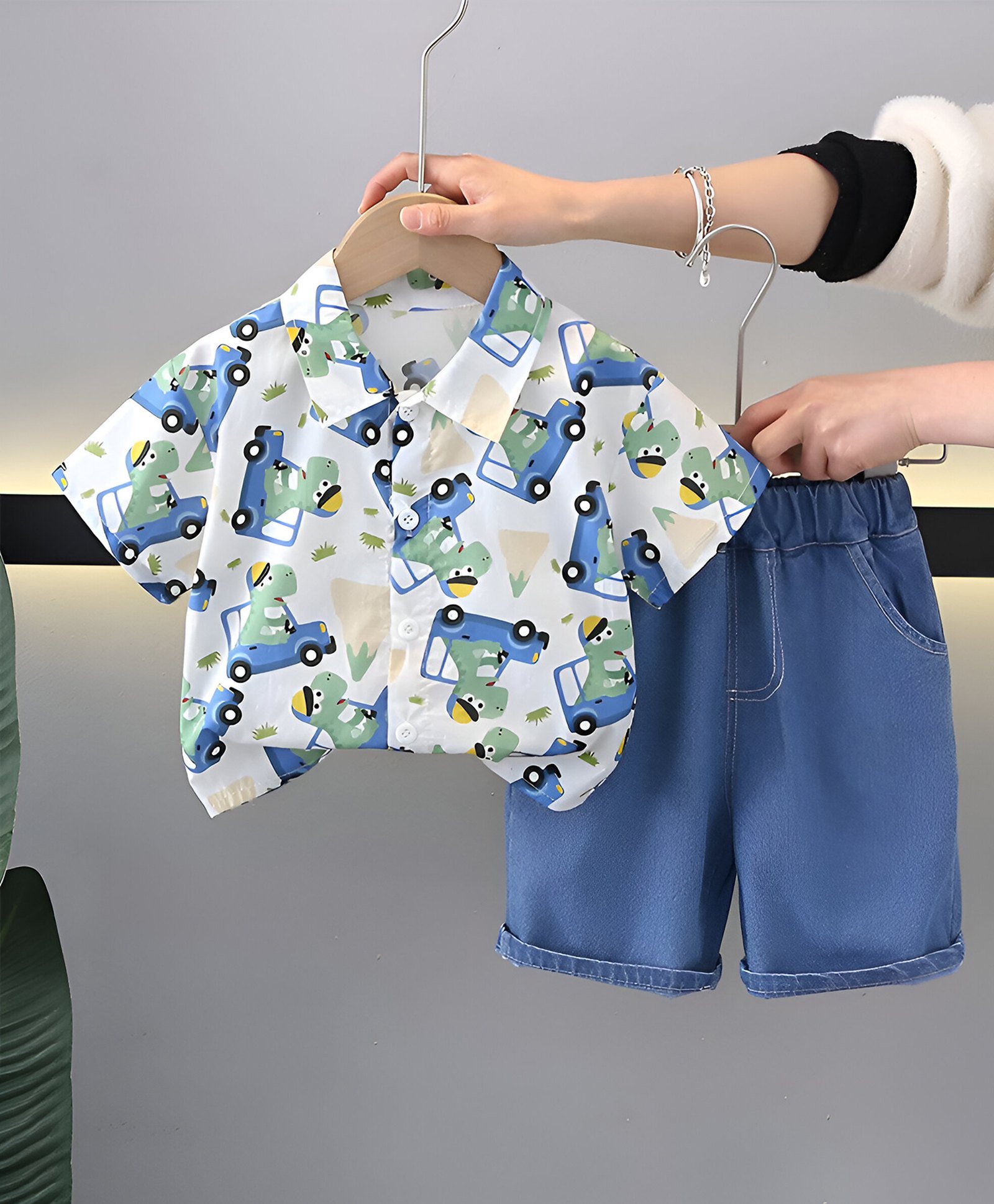 Googo Gaaga Cotton Knit Half Sleeves Jeep & Baby Dinosaur Printed Shirt & Shorts Set - White-image-44