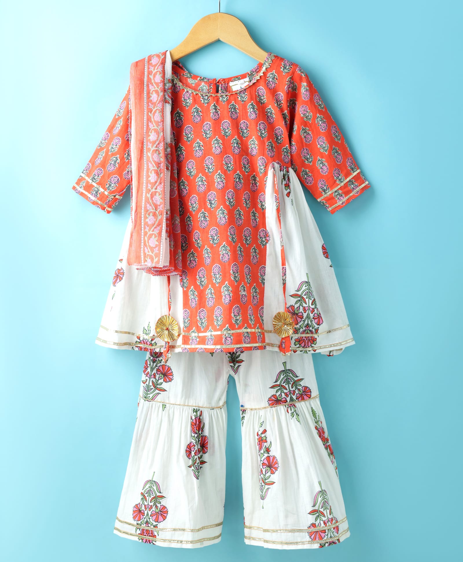 Teentaare Cotton Woven Three Fourth Sleeves Kurti Gharara Set with Dupatta & Floral Print - Coral-image-3