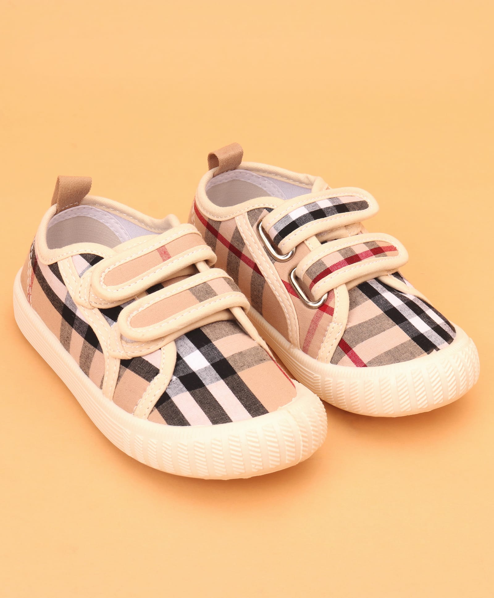 Cute Walk by Babyhug Velcro Closure Checks Casual Shoes - Cream-image-34