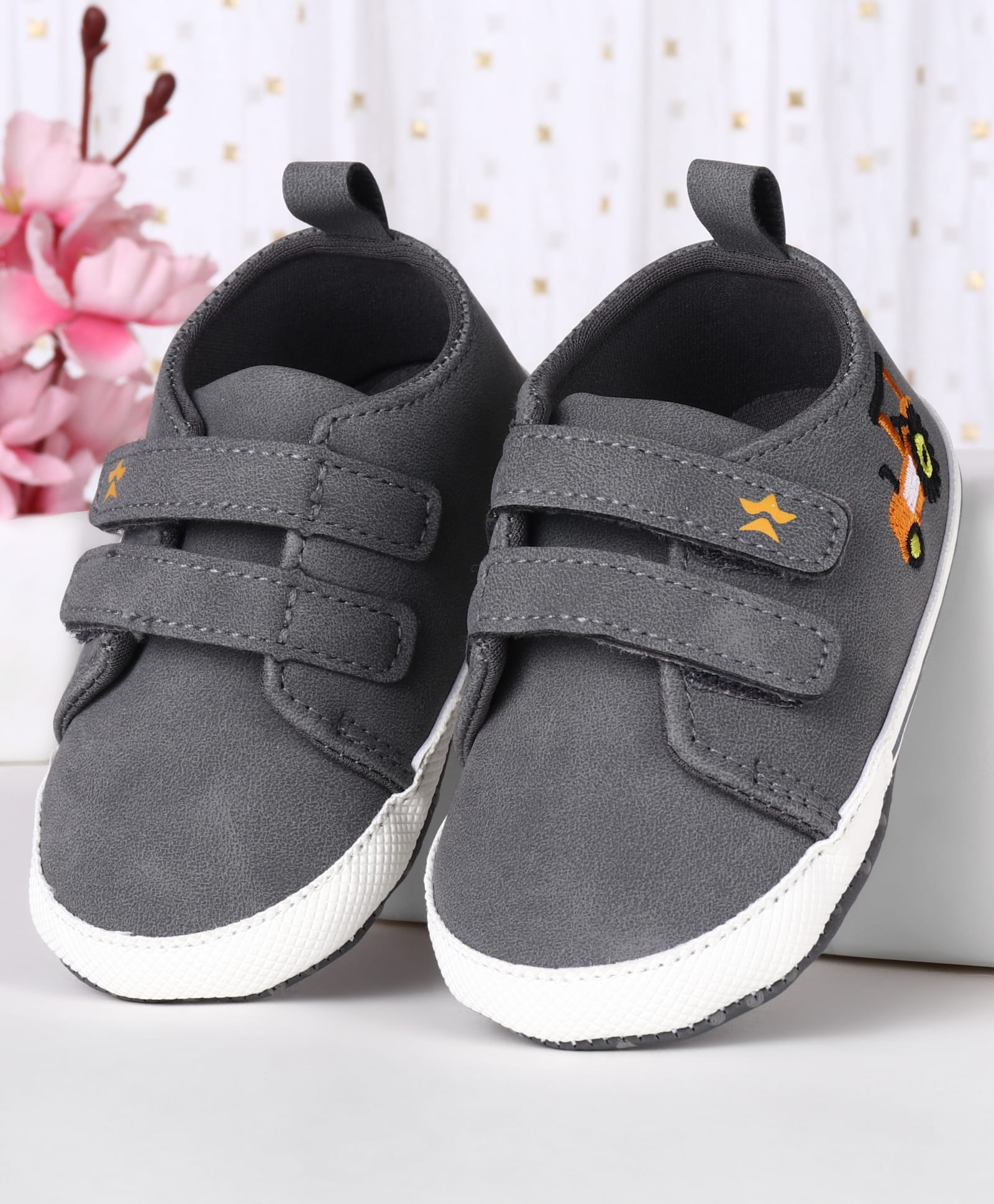 Cute Walk by Babyhug Velcro Closure Booties With Bee Embroidery - Grey-image-24