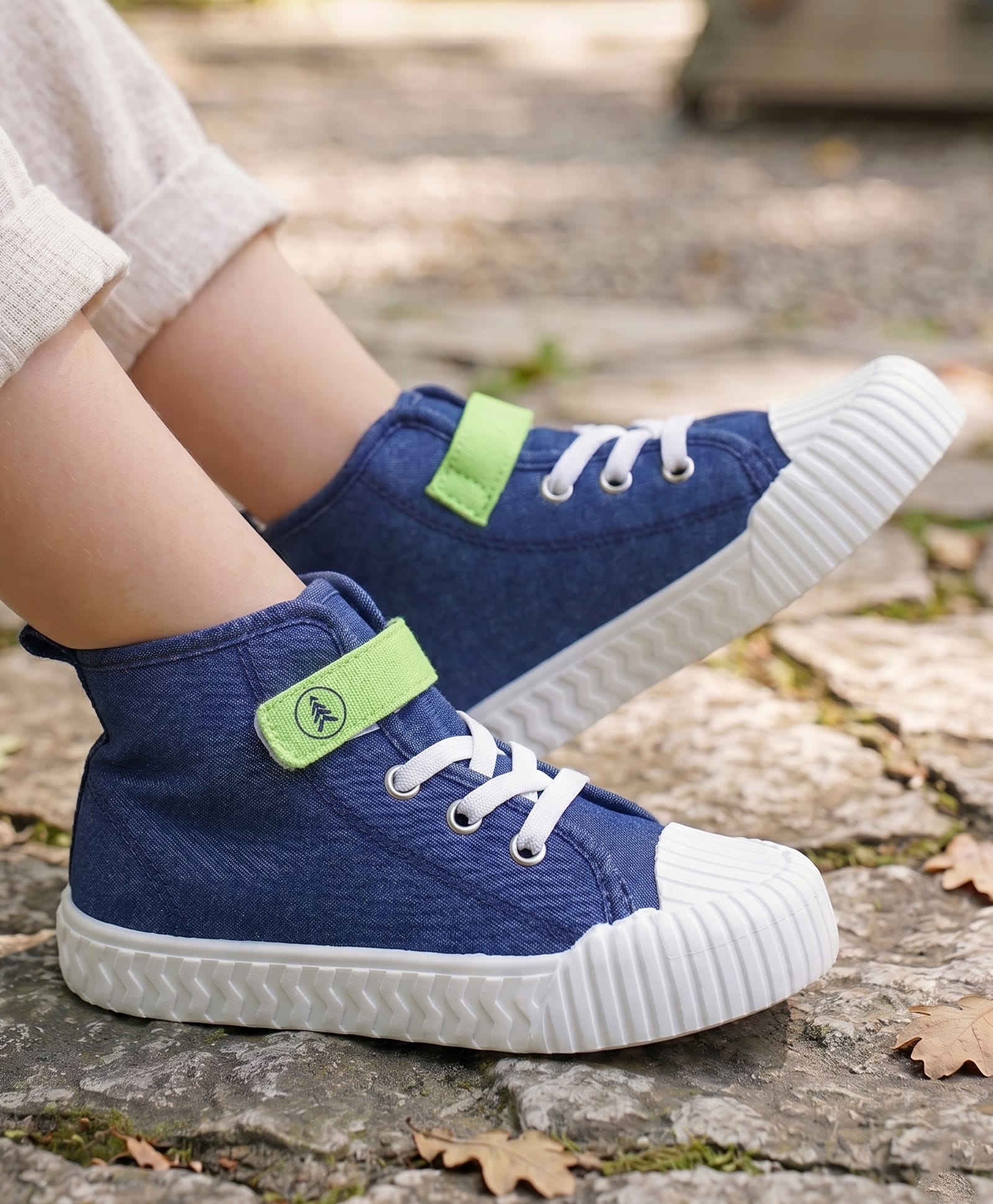 Pine Kids Solid Casual Shoes with Velcro Closure - Blue-picture-0