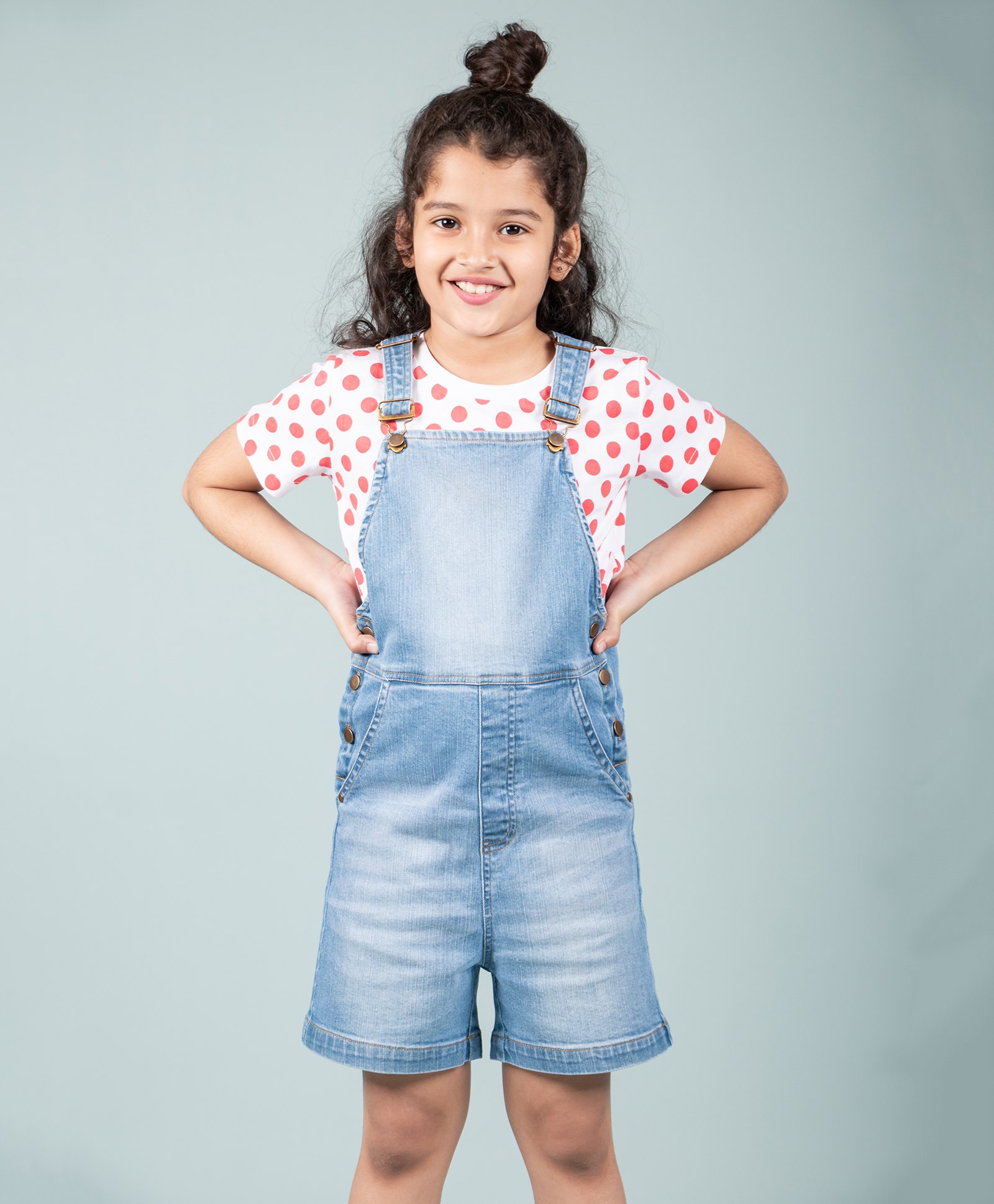 tweeny mini Denim Woven Mild Washed & Distressed Dungaree With Half Sleeves Polka Dots Printed Tee - Light Blue-image-32