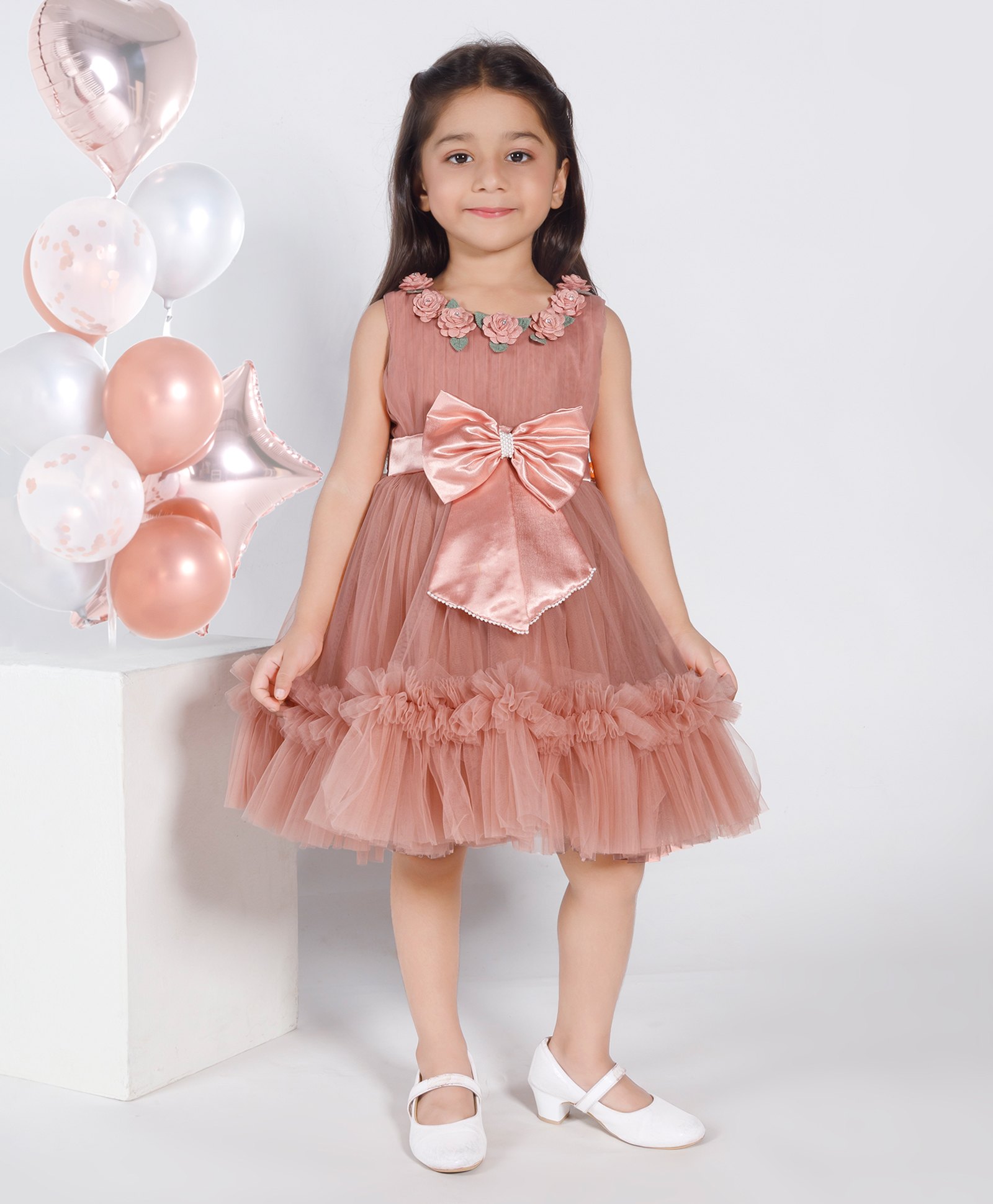 Ministitch Net Woven Sleeveless Floral & Bow Applique Detailed Dress - Brown-image-33