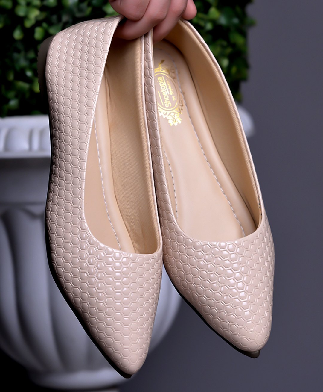 Shoetopia Geometric Designed Ballerinas - Cream-picture-22