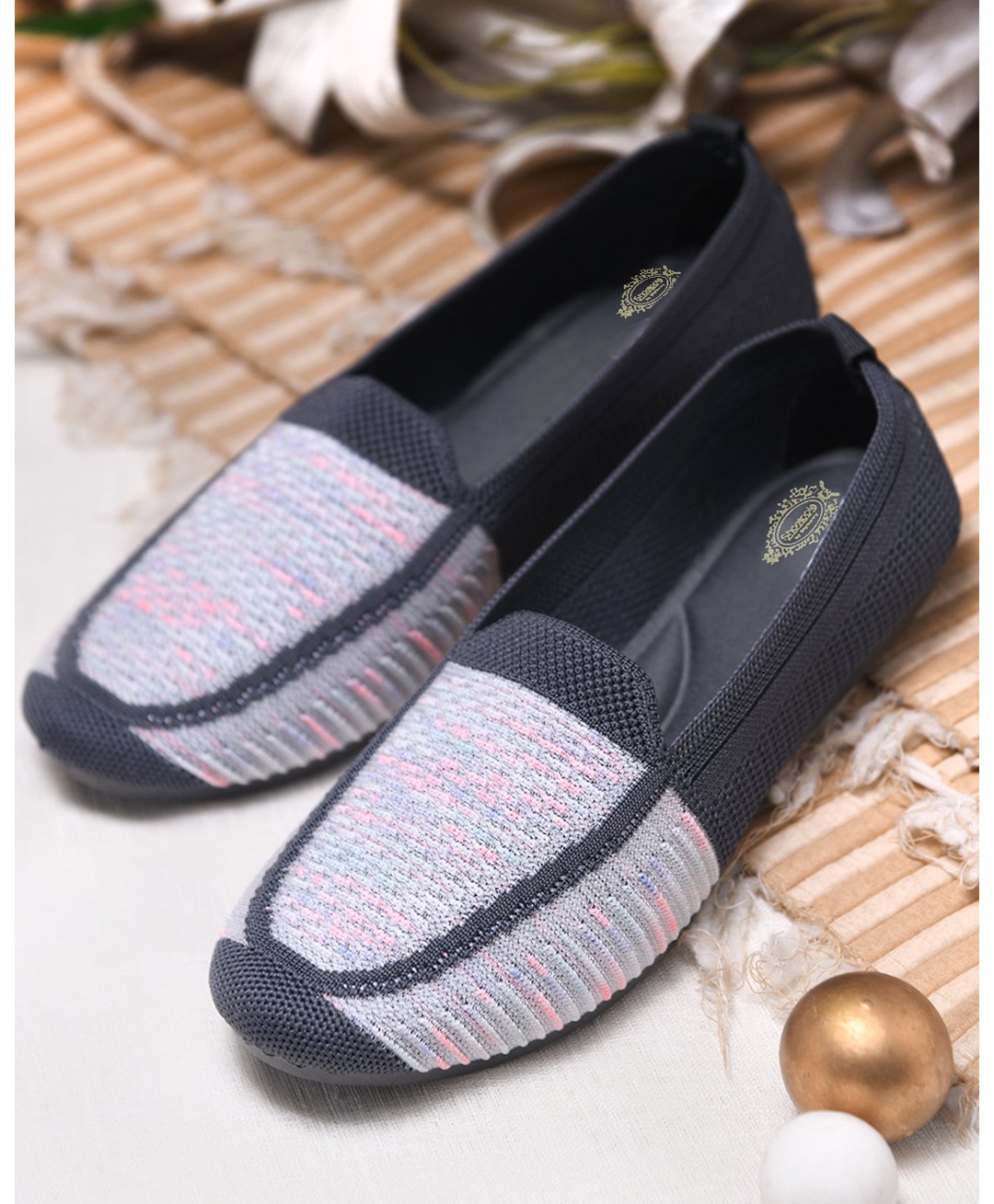 Shoetopia Textured Ballerinas - Grey-picture-22