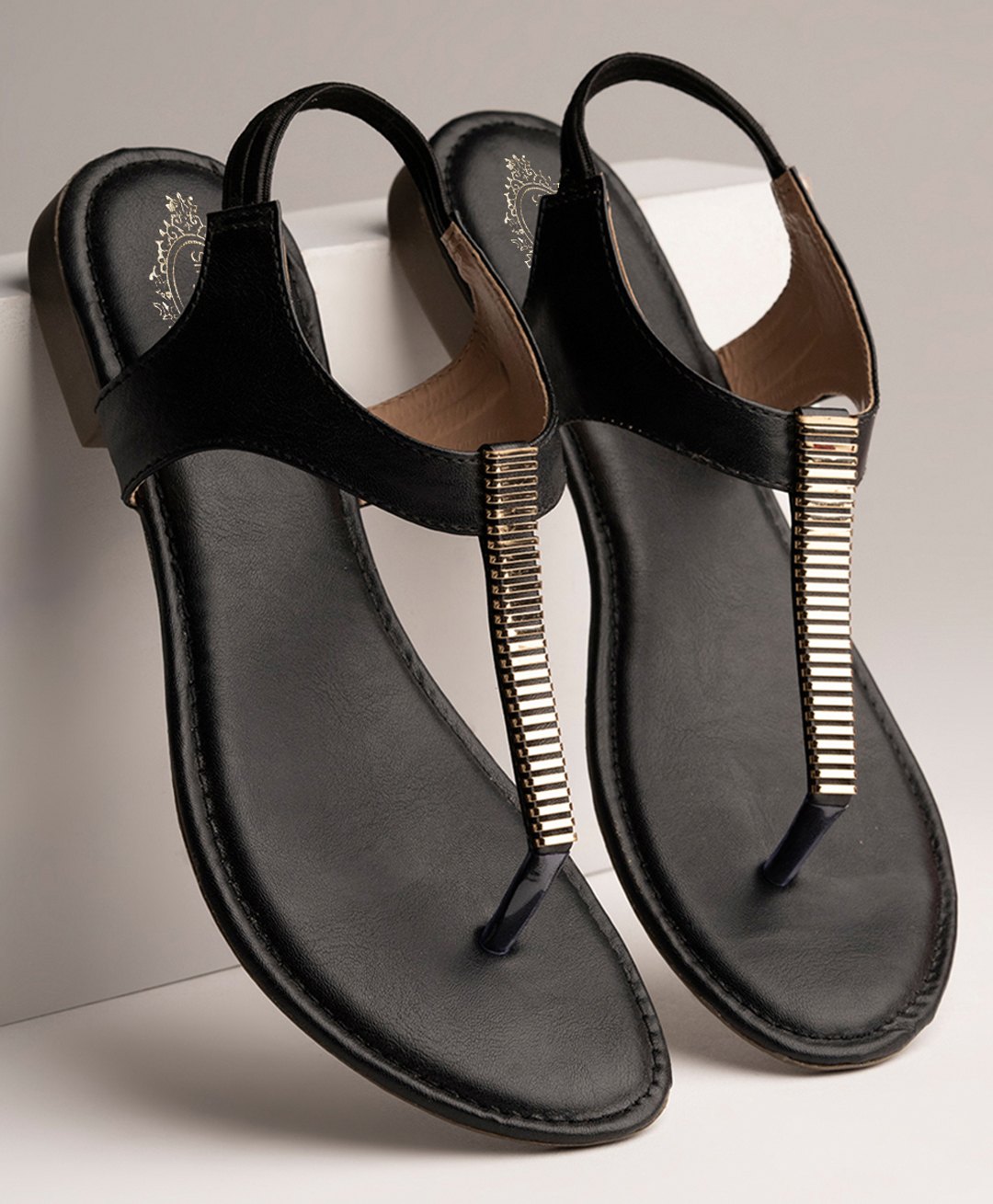 Shoetopia Solid Slip On Sandals - Black-picture-28
