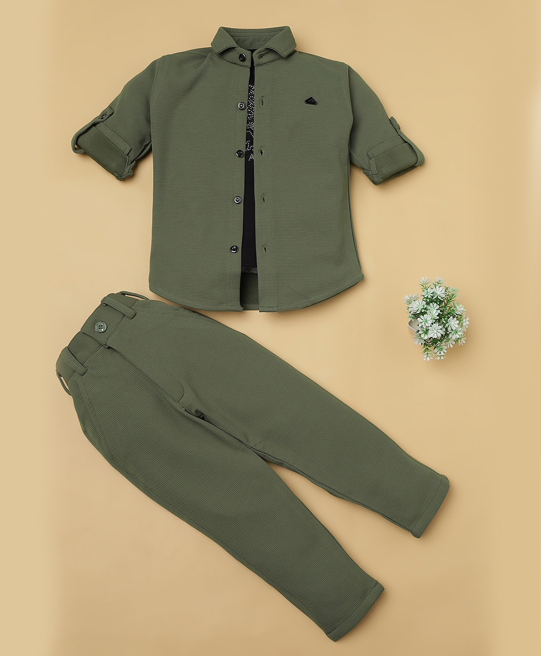 Rikidoos Full Sleeves Solid Shirt & Pant With Tiger Shaped Stones Embellished Tee - Green & Black-picture-13