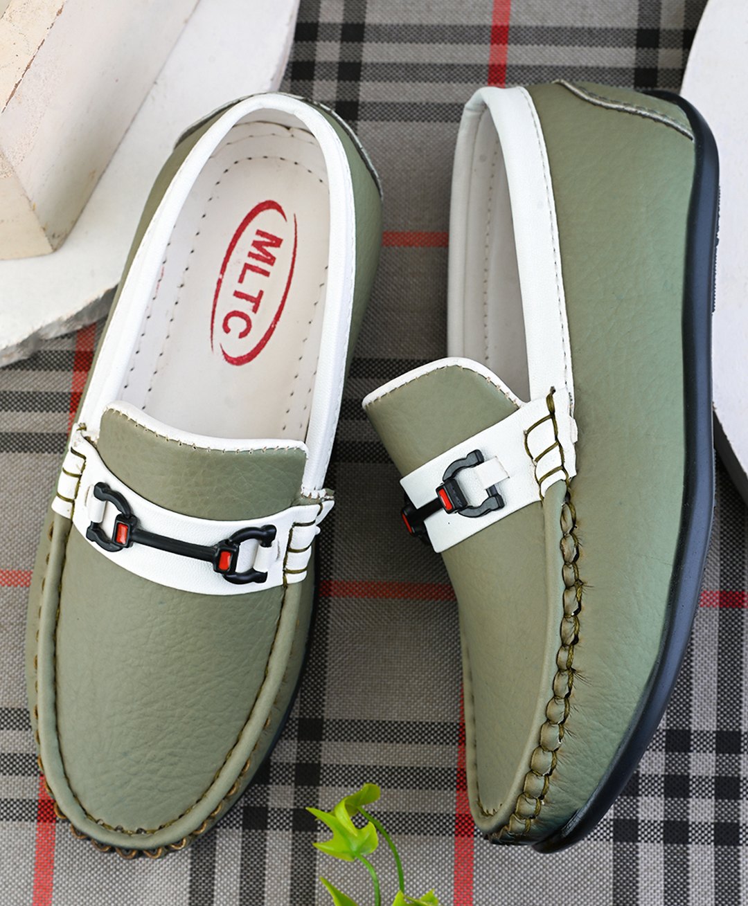 MLTC Abstract Applique Detailed Colour Blocked Slip On Loafers - Olive Green-image-6
