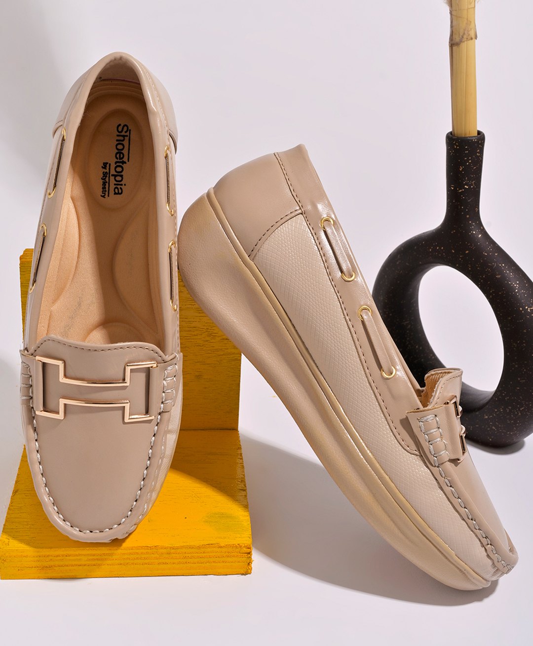 Shoetopia Metal Applique Detailed Slip On Loafers - Beige-picture-12