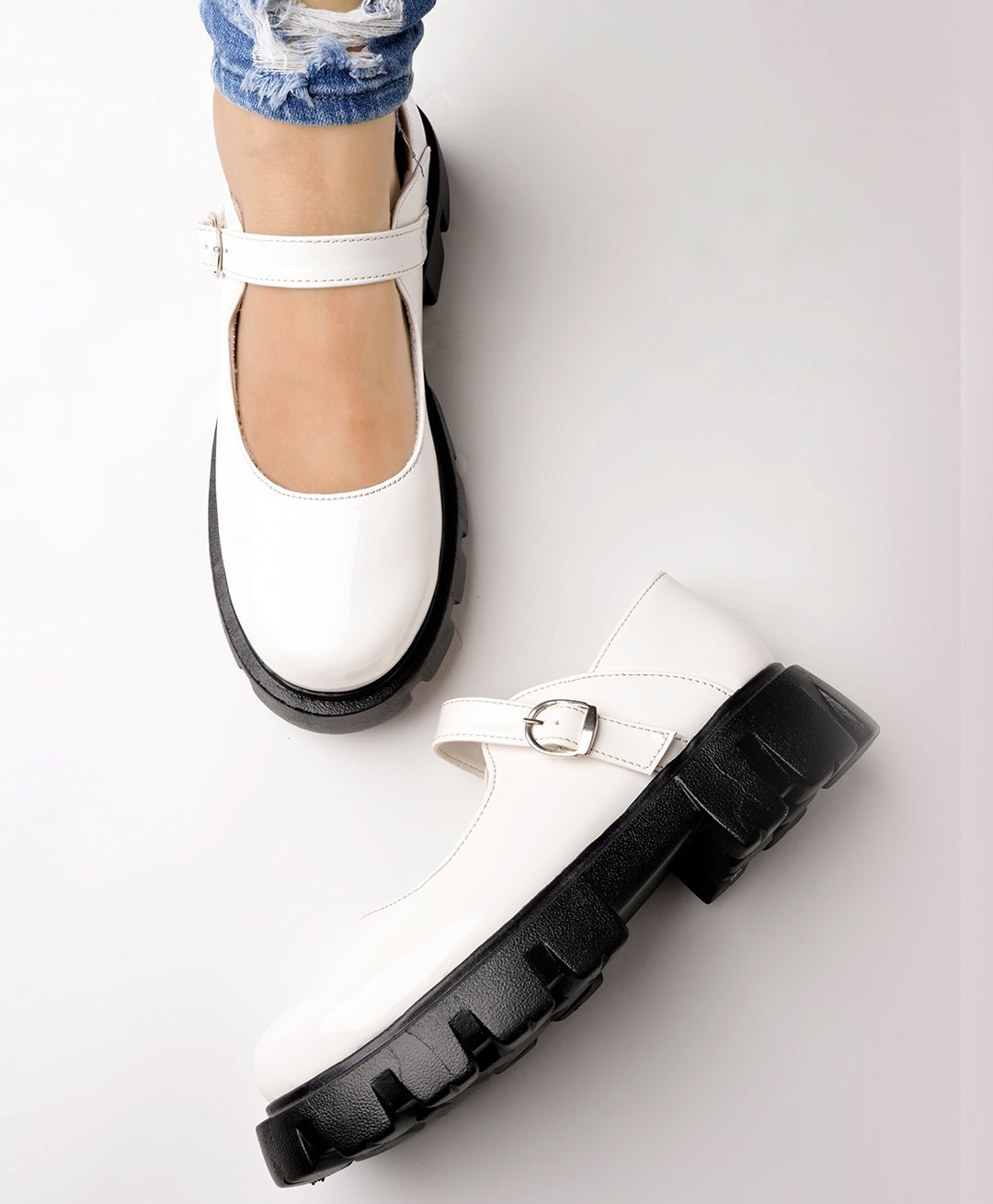Shoetopia Solid Loafers - White-picture-22