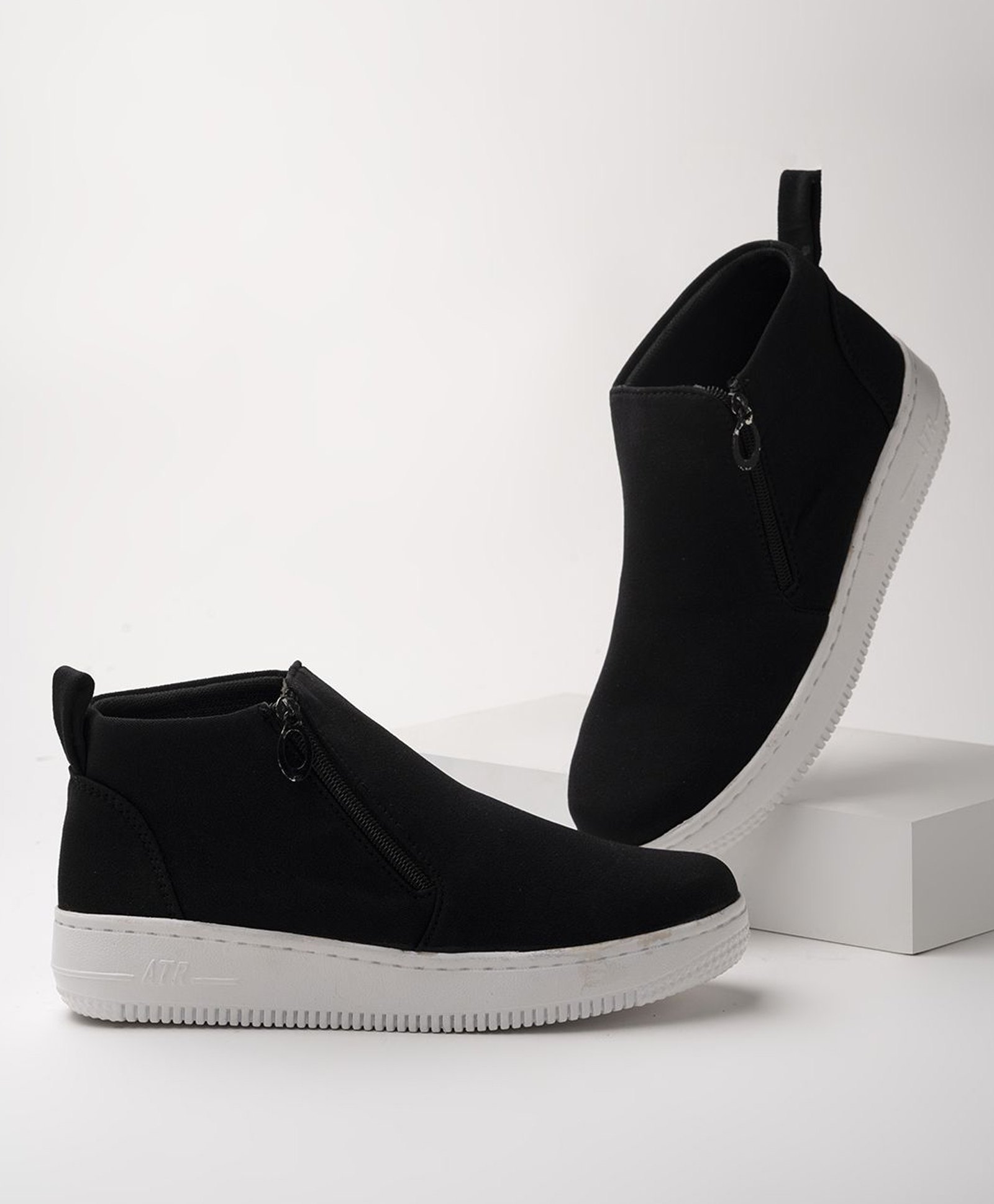 Shoetopia Colour Blocked Zipper Closure Shoes - Black-picture-22