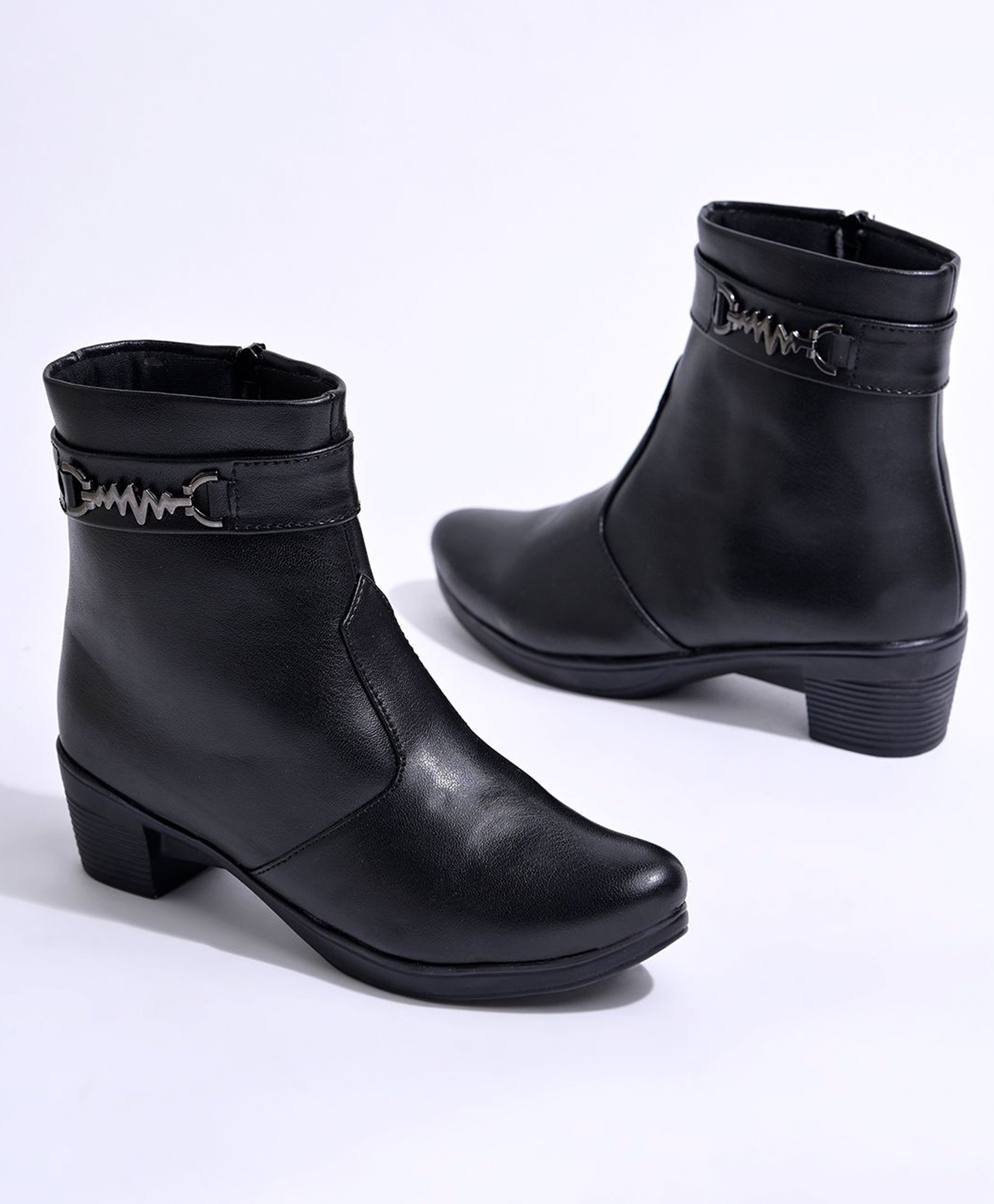Shoetopia Metal Applique Detailed Zipper Closure Boots - Black-picture-21