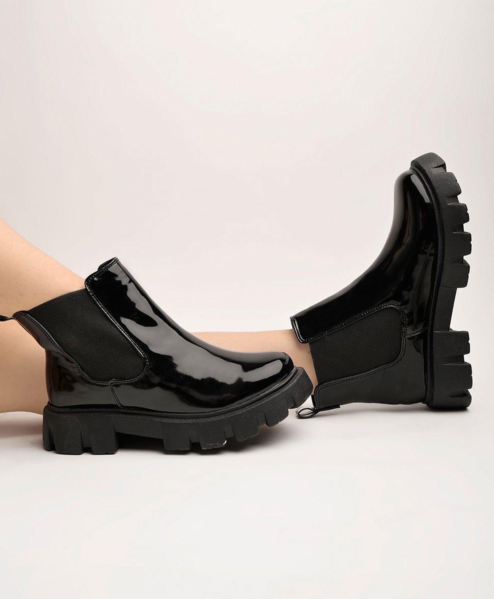 Shoetopia Solid Chelsea Boots - Black-image-49