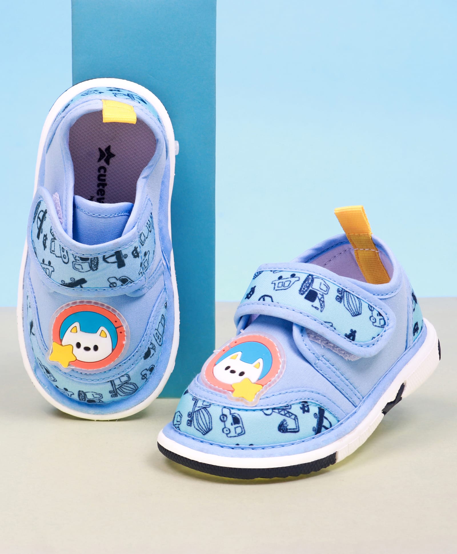 Cute Walk by Babyhug Velcro Closure Vehicles Printed Casual Shoes With Applique - Blue-image-3