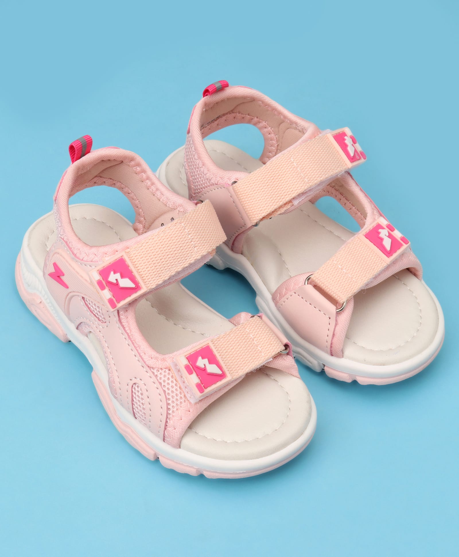 Cute Walk by Babyhug Solid Color Velcro Closure Sandals - Pink-image-10