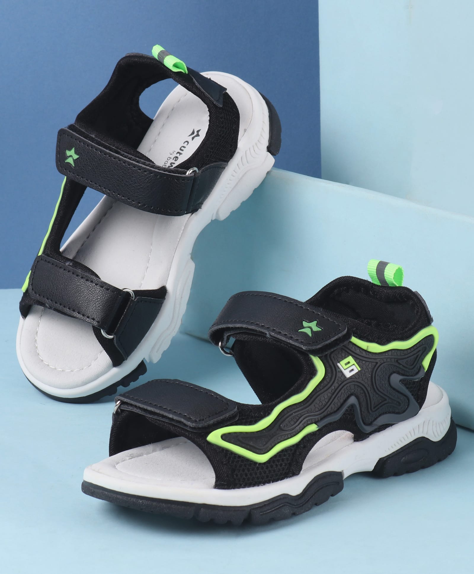 Cute Walk by Babyhug Velcro Closure Sandals - Black-picture-13