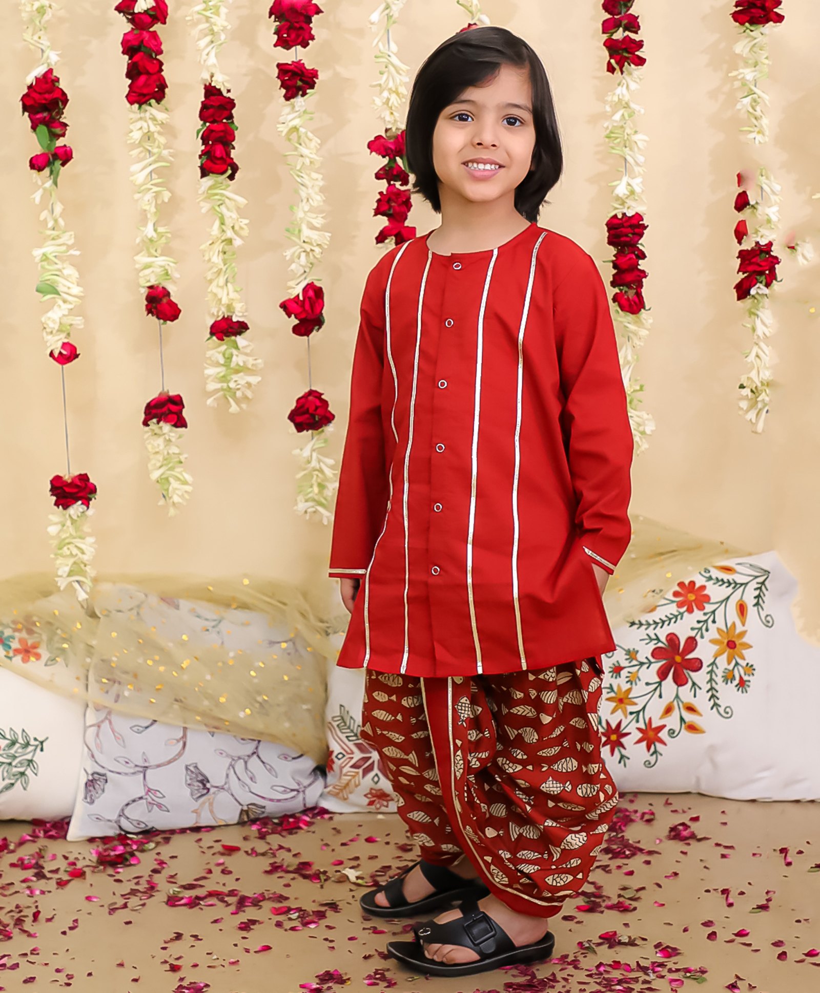 BownBee Cotton Woven Sleeveless Lace Embellished Kurta & Fishes Printed Dhoti Set - Maroon-picture-17