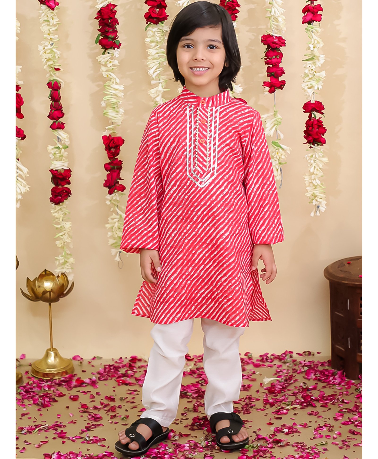 BownBee Pure Cotton Woven Full Sleeves Leheriya Printed Gota Lace Embellished Kurta Pyjama - Red-picture-37