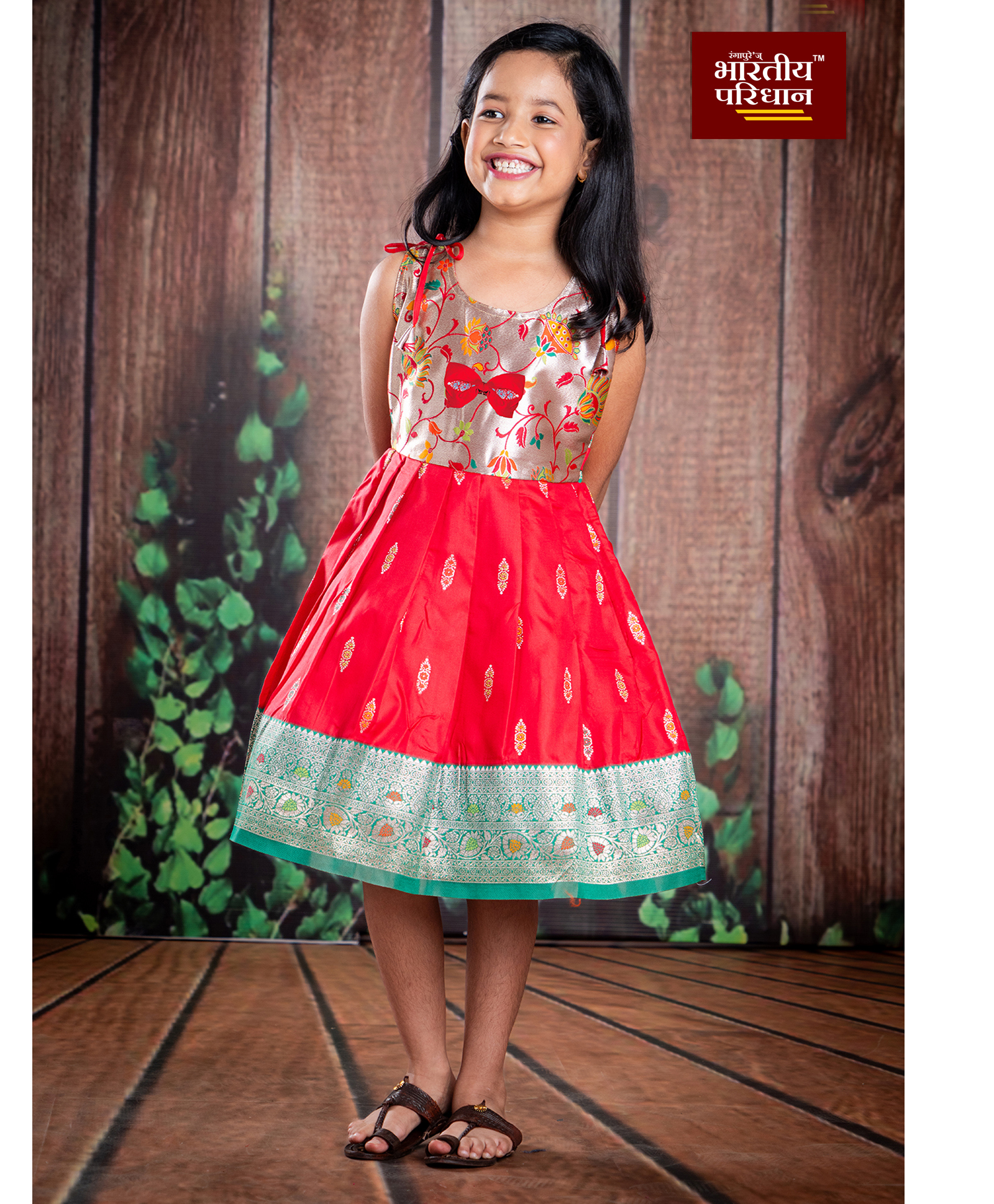 Bhartiya Paridhan Silk Woven Sleeveless Ethnic Dress With Floral Print - Red-image-35