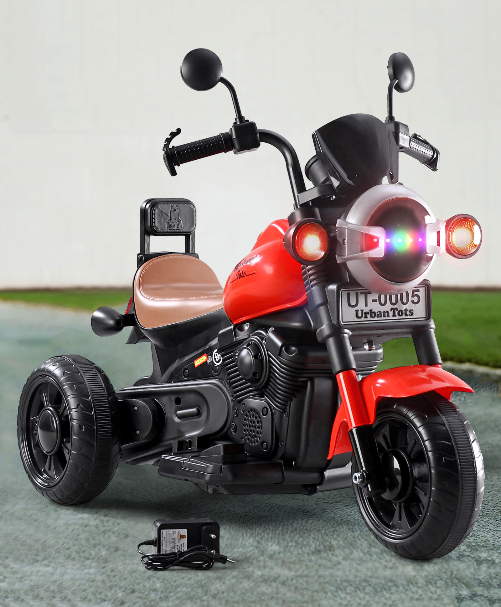 fab n funky Bob Harley Three Wheel Battery Operated Ride on Bike With Music & Lights - Red-picture-31