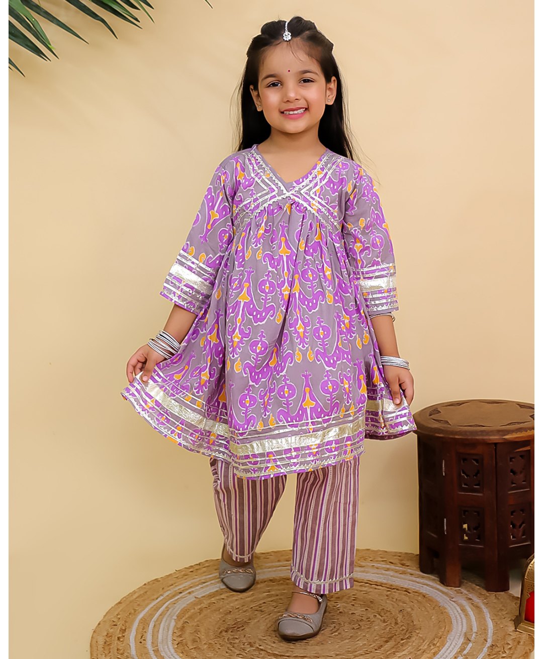 The Mom Store Cotton Knit Three Fourth Sleeves Abstract Printed Gota Lace Embellished Kurti Pant Set - Multi Colour-picture-5