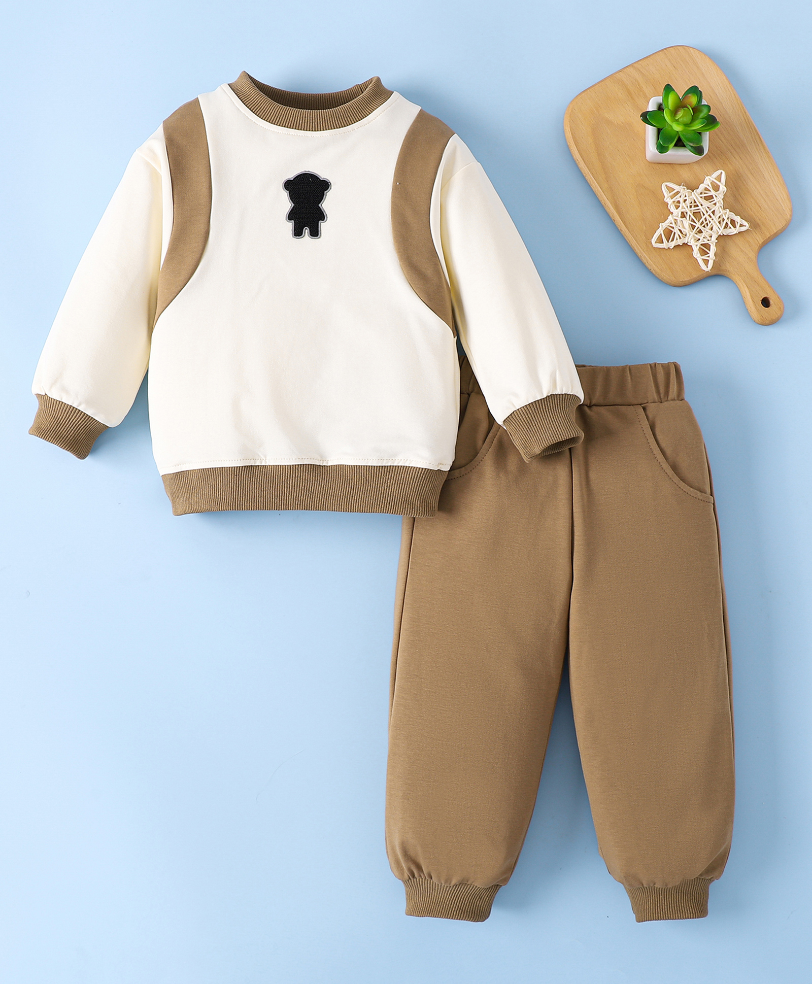 Mark & Mia Full Sleeves Cotton Winter Wear T-shirt & Lounge Pant Set With Animal Embriodery - Brown-image-43
