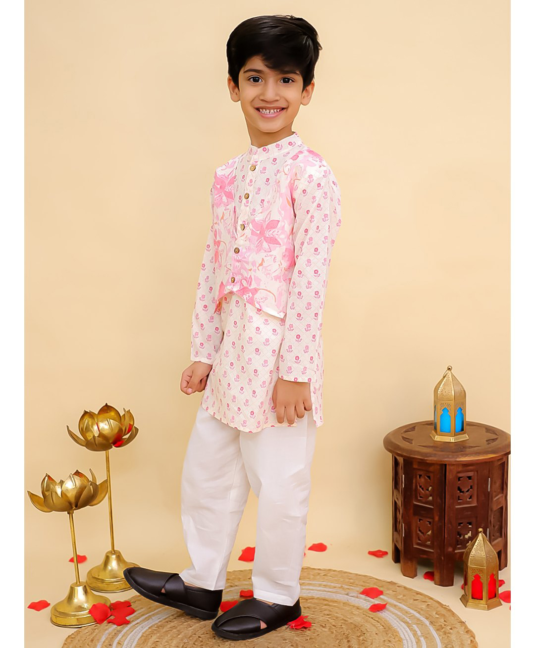 AJ Dezines Cotton Woven Full Sleeves Floral Printed Kurta Pyjama Set - Pink-picture-24