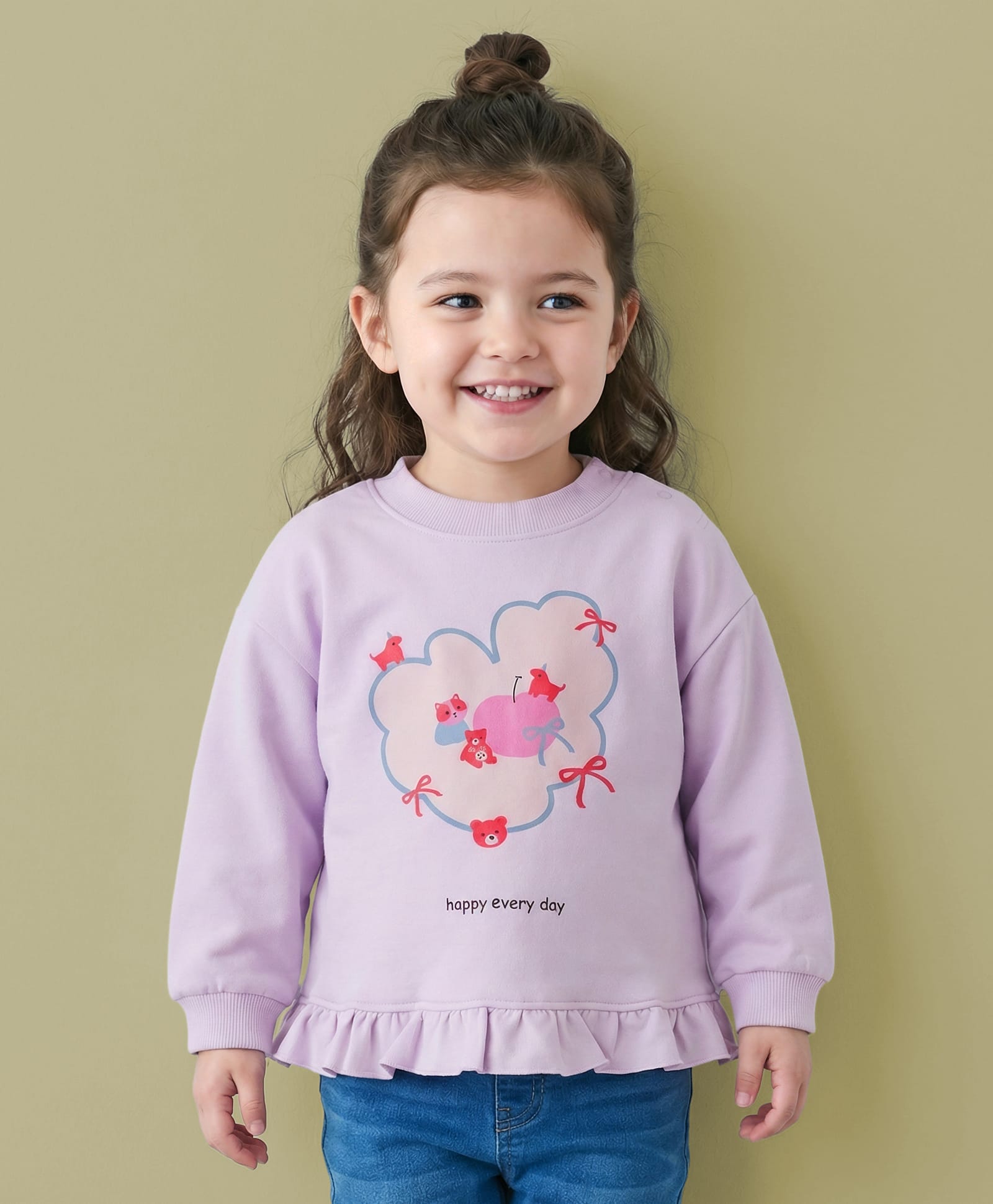 Mark & Mia Terry Knit Full Sleeves Oversized Sweatshirt With Animal Print & Lace Detailing - Pink-image-44