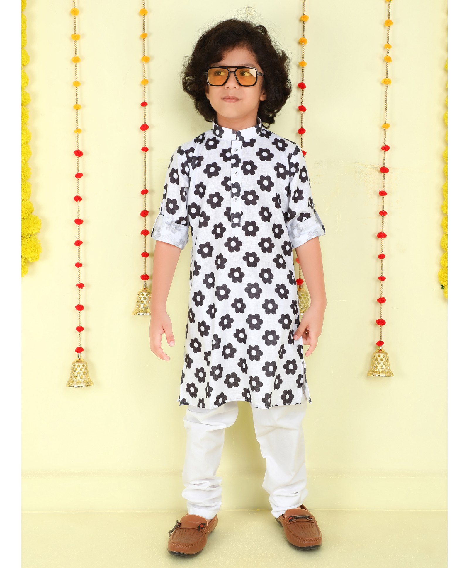 Ministitch Cotton Woven Full Sleeves Floral Printed Kurta Pyjama Set - White-picture-18
