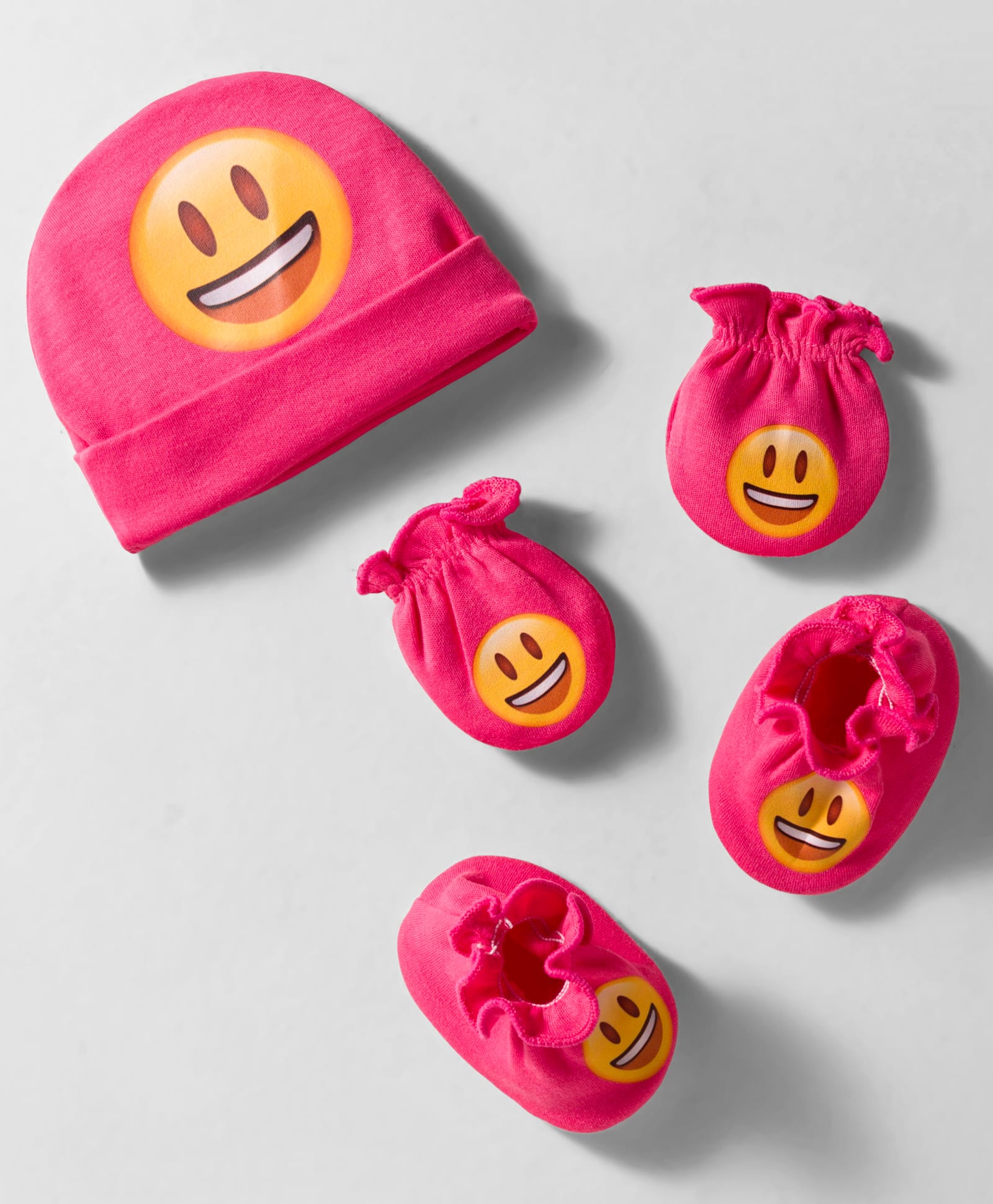 Bubble Pop 100% Cotton Interlock Knit Cap Mittens & Booties with Smiley Print Dark Pink - Diameter 11 cm-image-32
