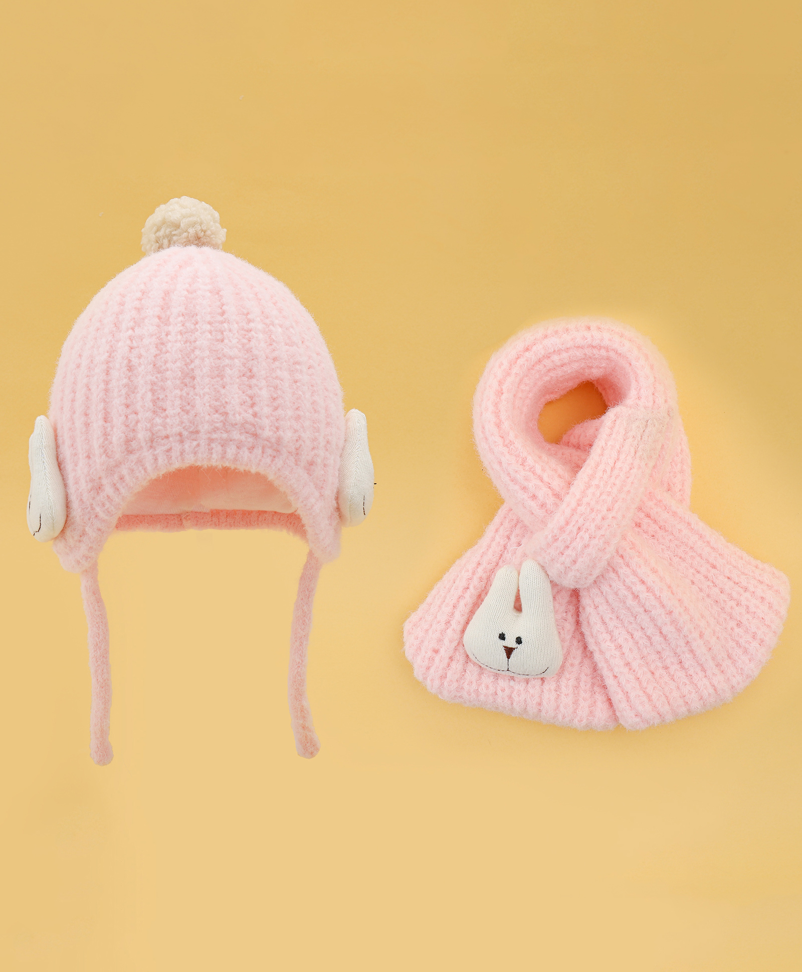 Babyhug Woolen Cap & Muffler Set With Animal Applique Pink - 11.5 cm Diameter-image-45