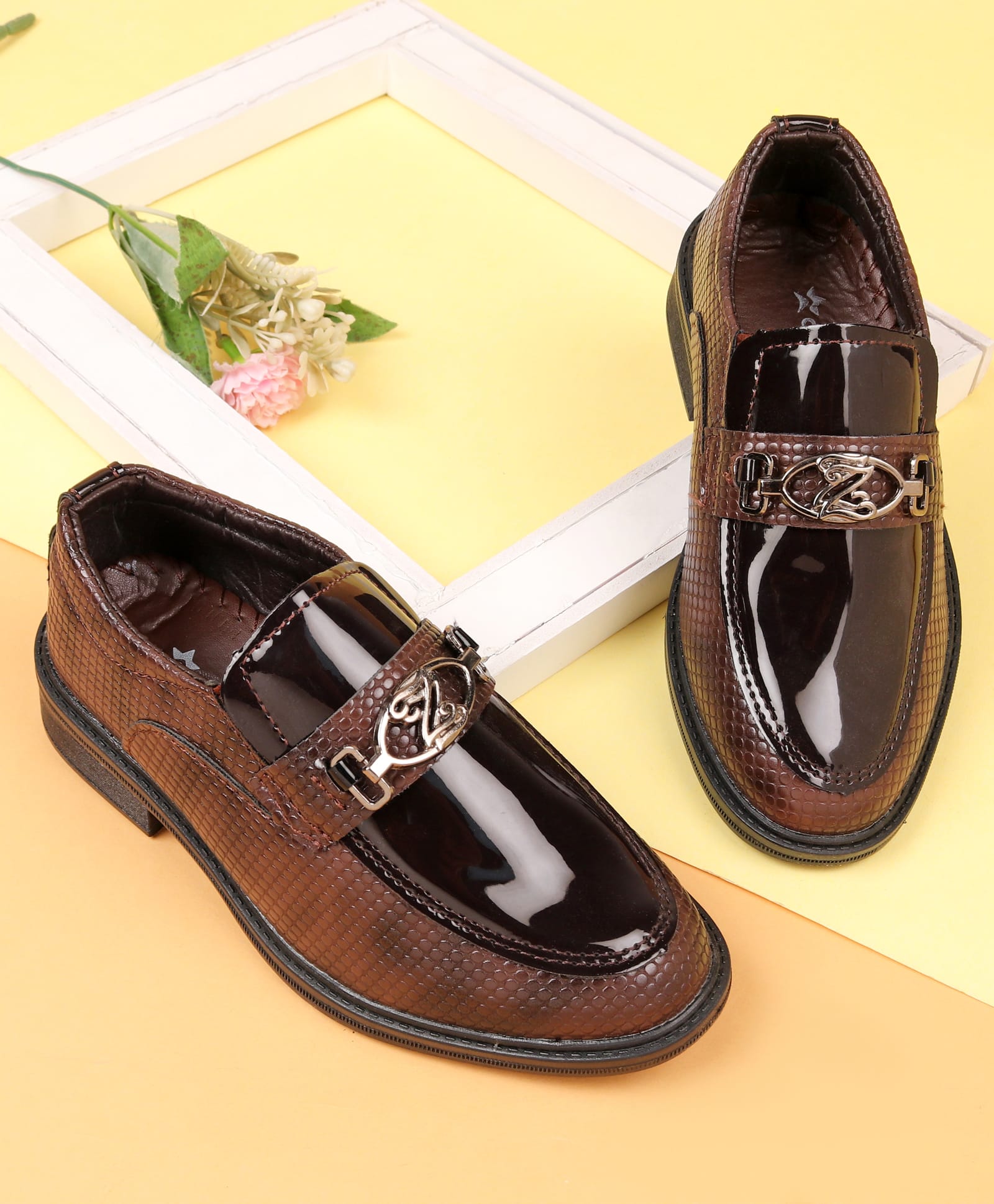 Cute Walk by Babyhug Slip On Solid Oxford Shoes - Brown-image-37