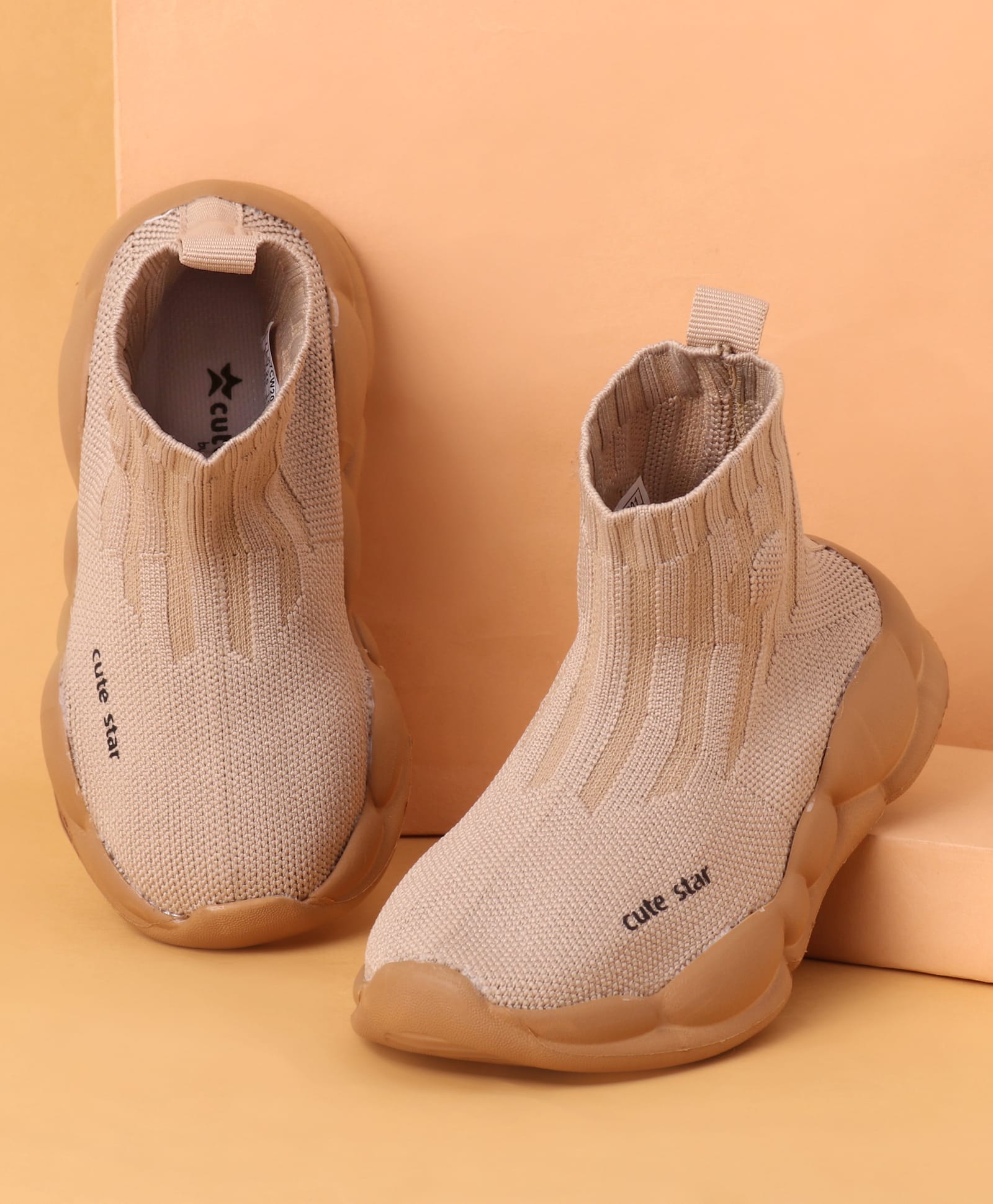 Cute Walk by Babyhug Casual Shoes Solid Color With Logo Print - Brown-image-7