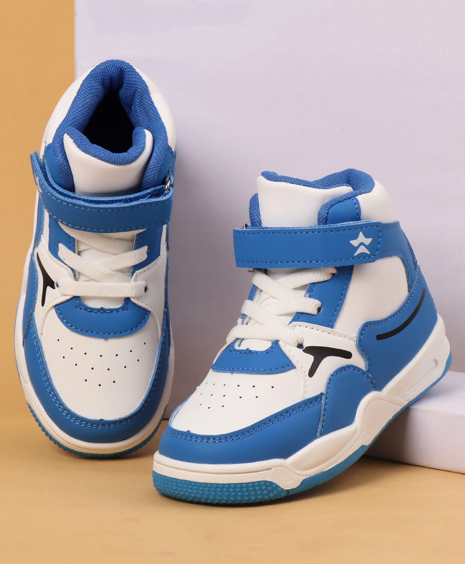 Cute Walk by Babyhug Velcro Closure Casual Shoes - Blue-picture-11