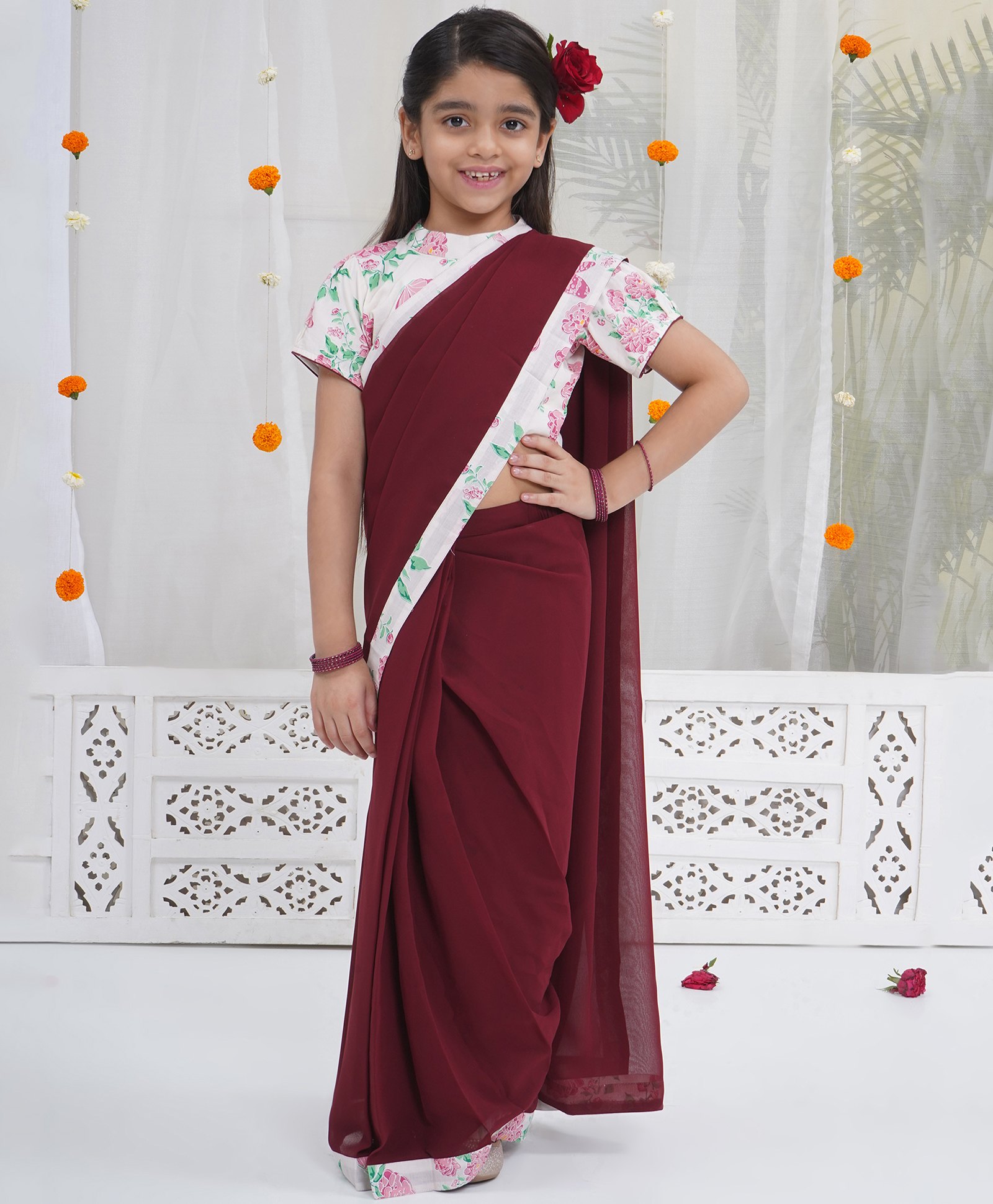 Little Bansi Georgette With 100% Cotton Woven Floral Printed Saree With Coordinating Half Sleeves Blouse - Maroon-image-5