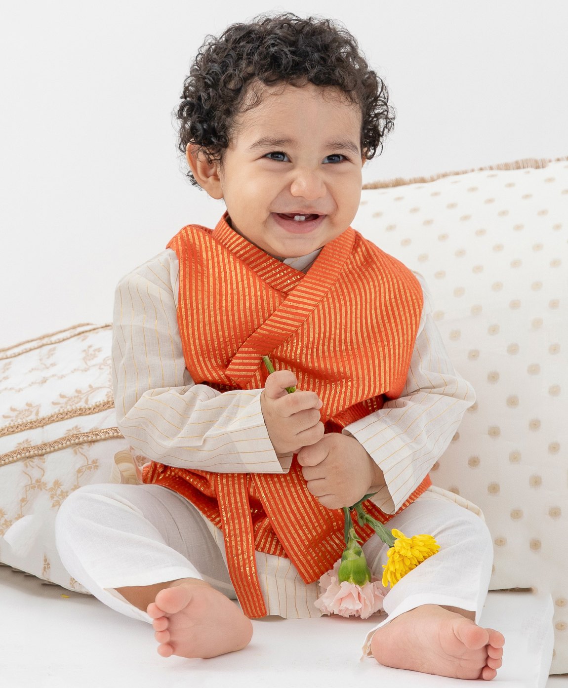 Tiber Taber Cotton Lurex Woven Full Sleeves Foil Striped Kurta Pyjama With Jacket Set - Orange-image-18