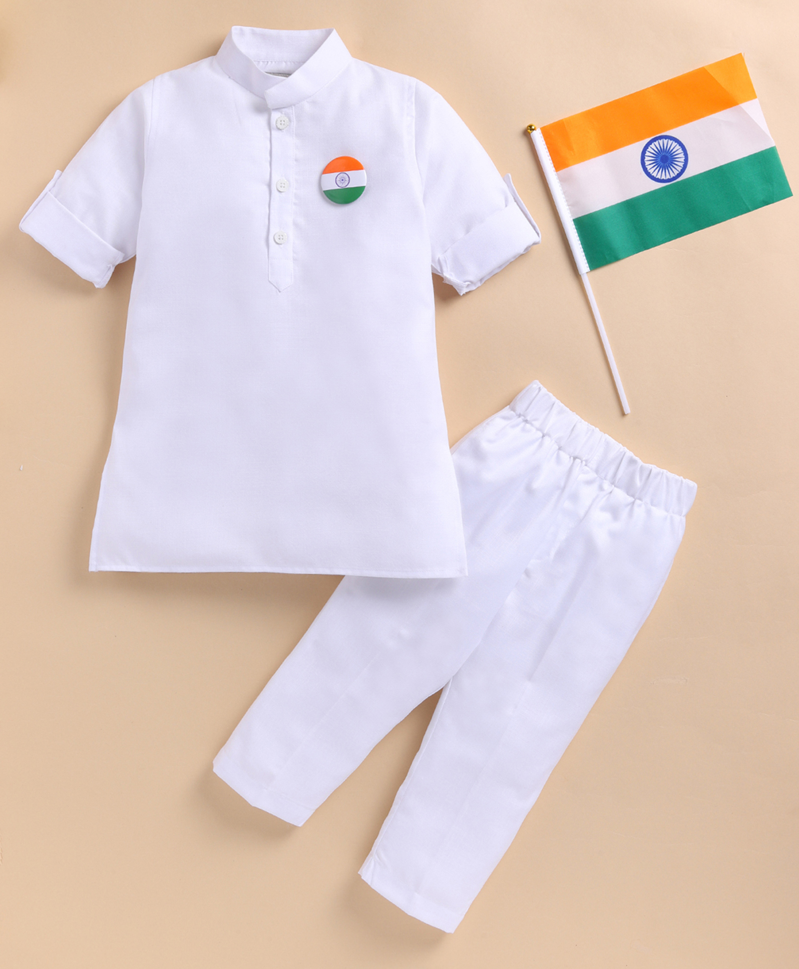 LITTLE COLLARS Cotton Blend Woven Independence Day Theme Full Sleeves Solid Kurta Pyjama With Indian Flag & Badge Set - White-picture-8