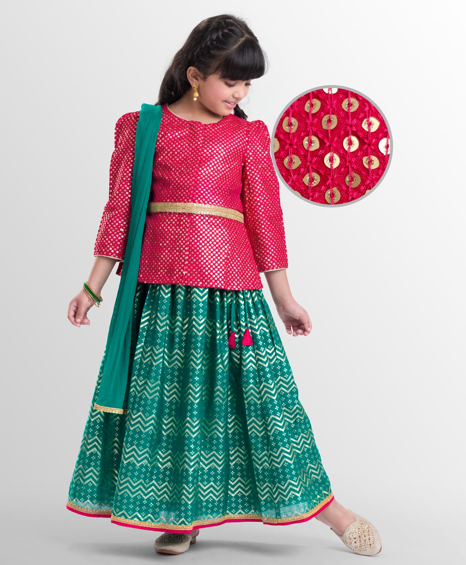 EARTHY TOUCH Viscose Woven 3/4th Sleeve Sequined Choli Lehenga Set with Dupatta & Kamarbandh - Red & Green-image-46