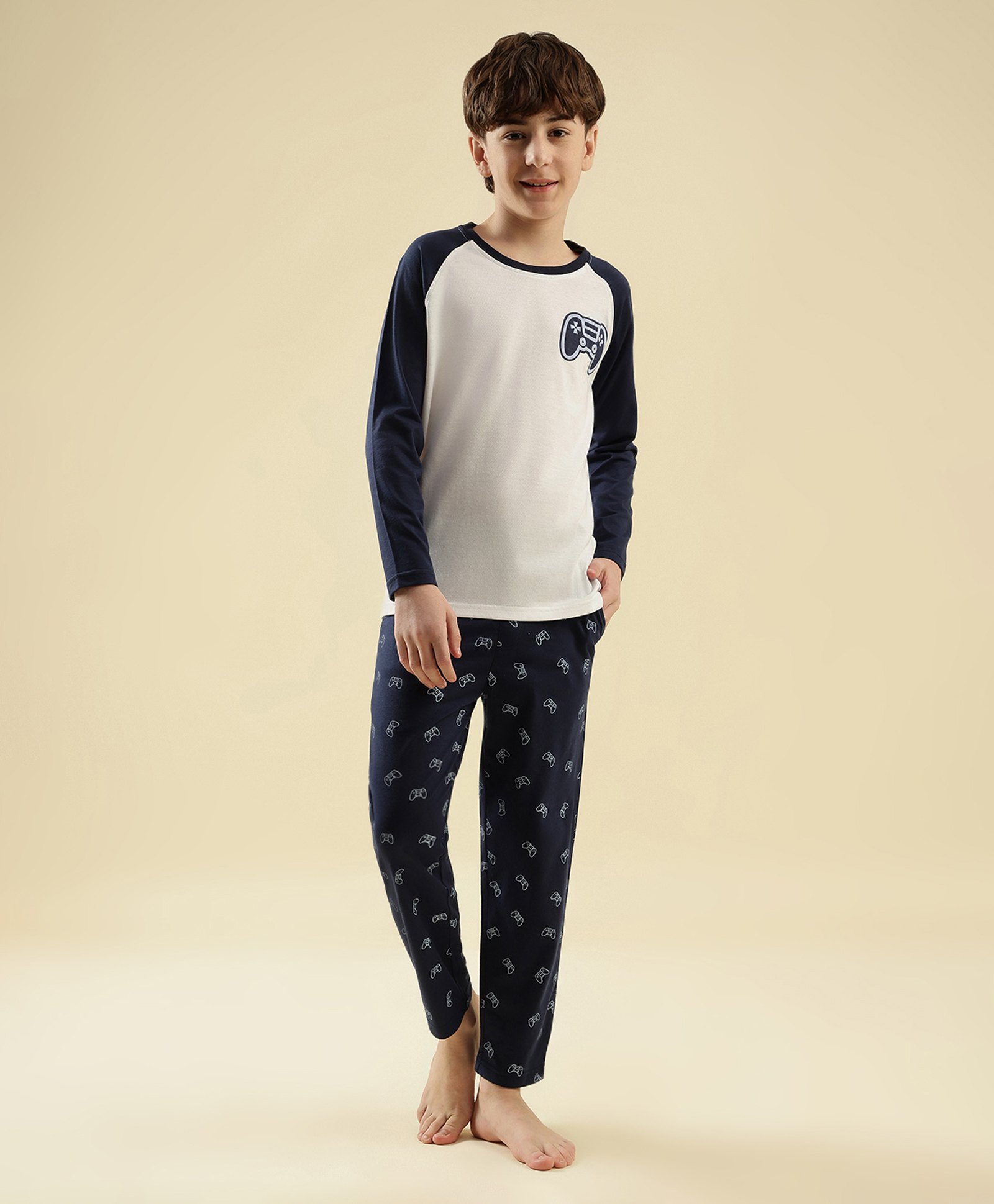 Lil Tomatoes Cotton Knit Full Sleeves Gaming Remote Printed Night Suit Set - White-picture-15