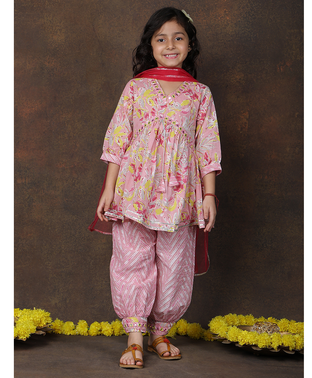 Superminis Cotton Woven Three Fourth Sleeves Floral Printed Kurti & Coordinating Patiala With Dupatta Set - Pink-image-6