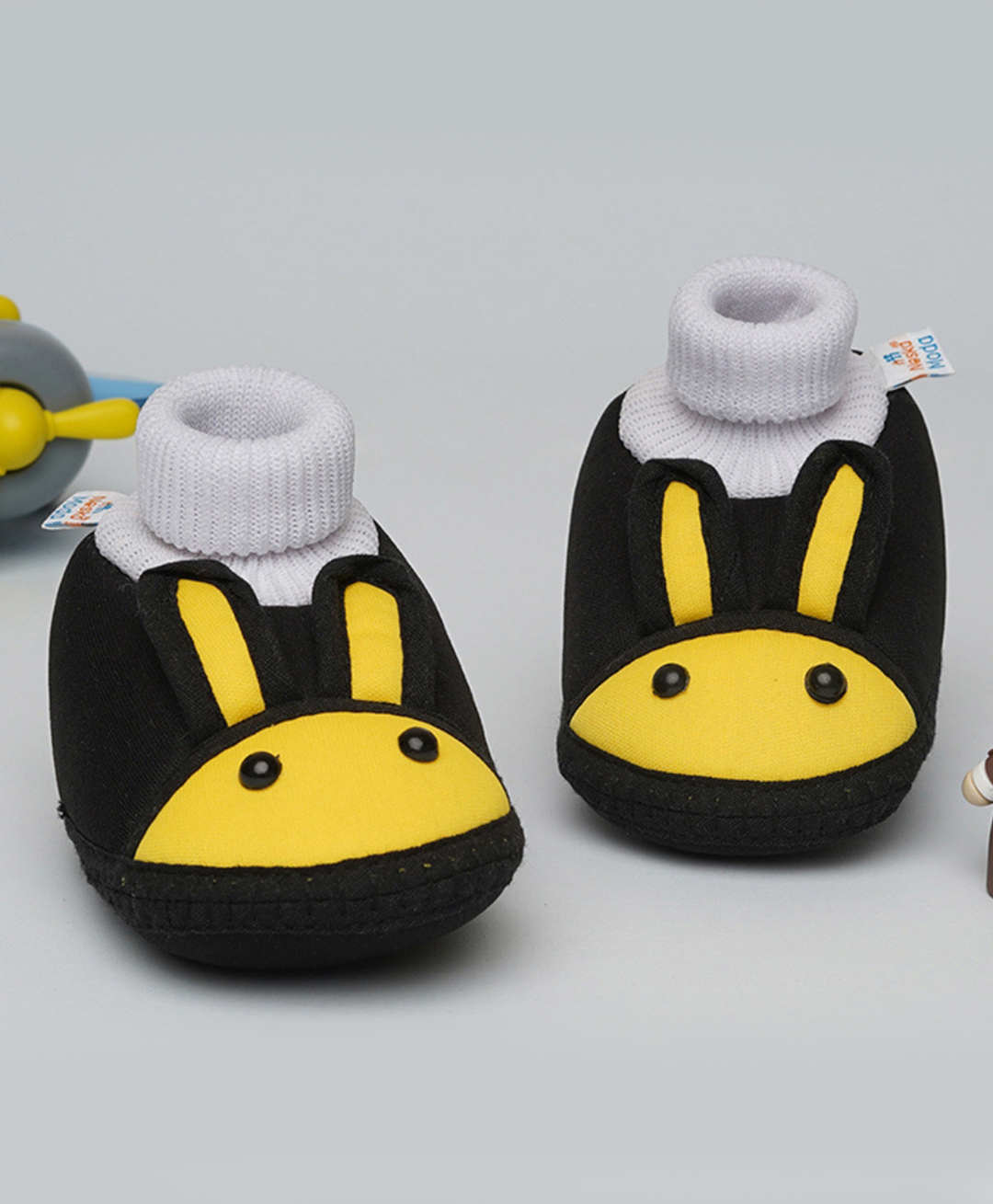 Neska Moda Rabbit Face Applique Detailed Slip On Booties - Black & Lemon Yellow-picture-18