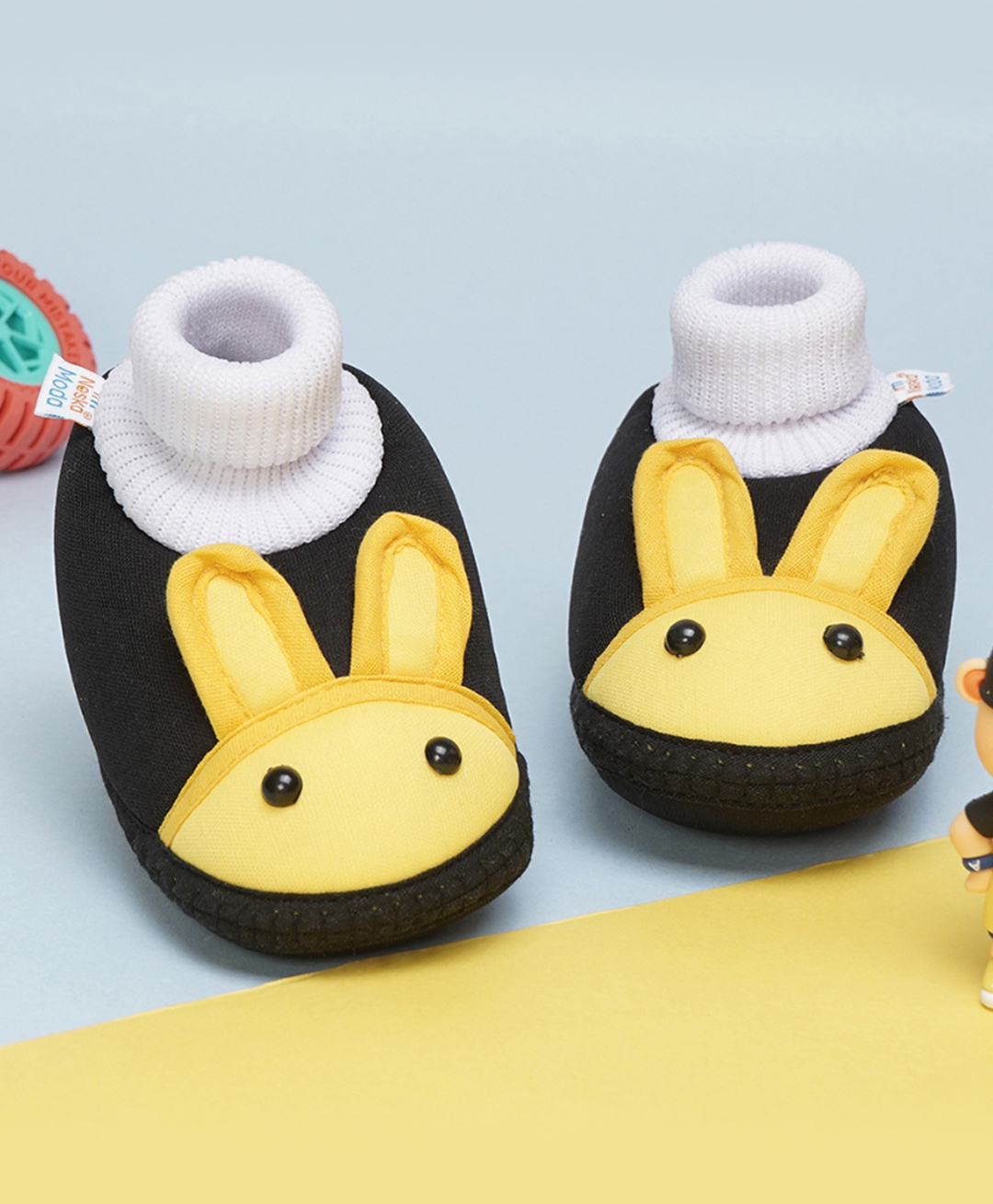 Neska Moda Rabbit Face Applique Detailed Slip On Booties - Black & Yellow-image-39