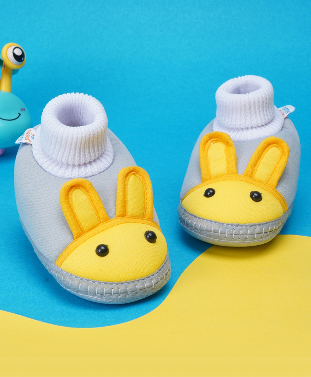 Neska Moda Rabbit Face Applique Detailed Slip On Booties - Grey & Yellow-picture-3