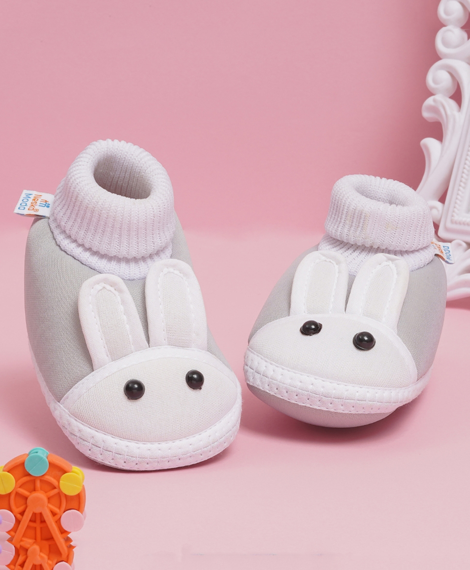 Neska Moda Rabbit Designed Slip On Booties - Grey-picture-19