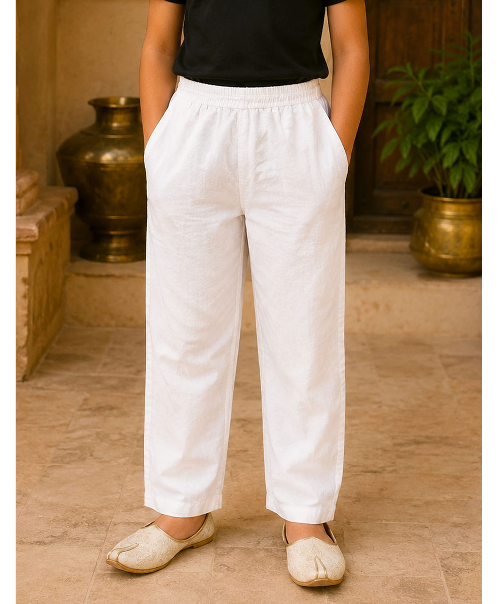 Kiddopanti Cotton Woven Solid Pyjama Set - White-image-9